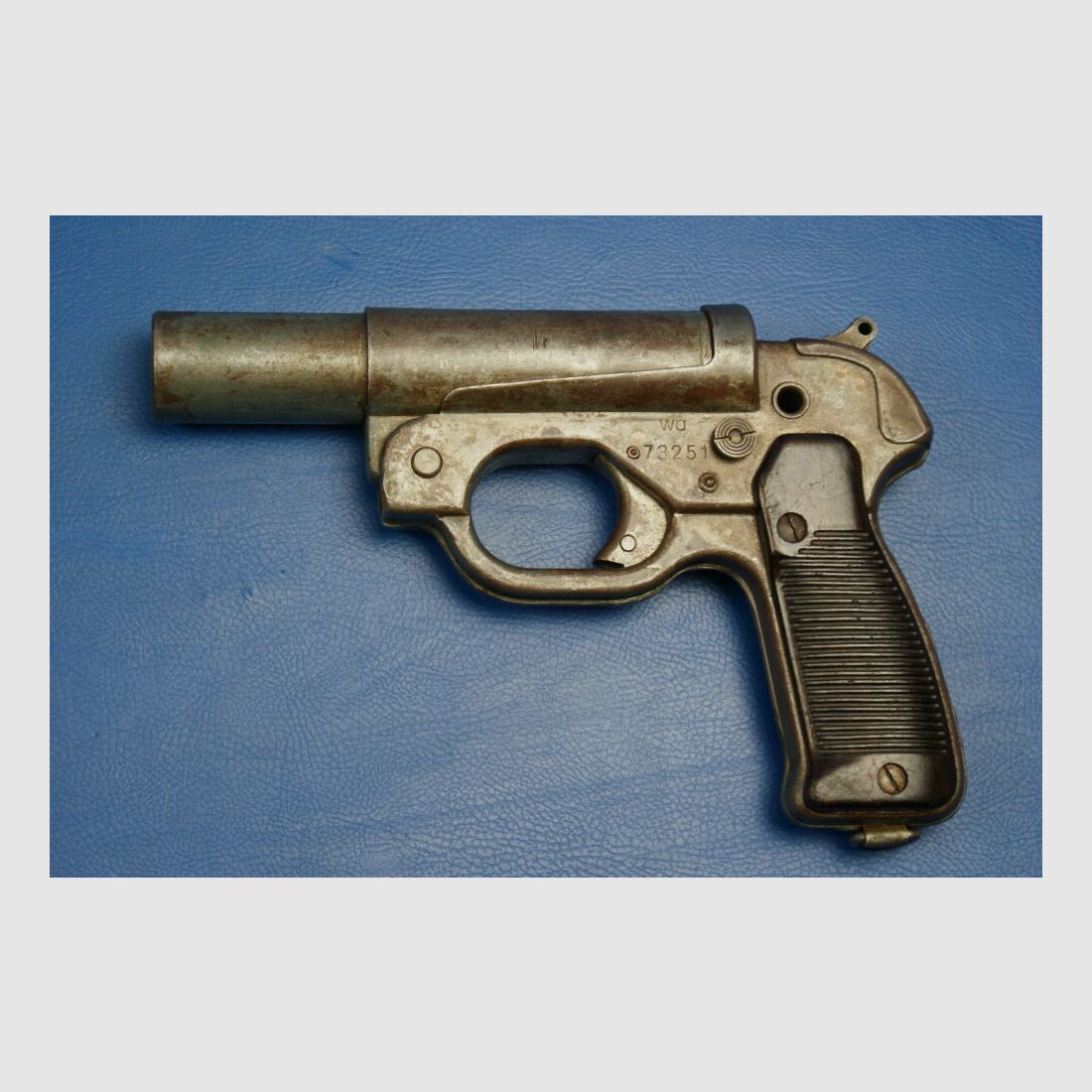 Schneider Hugo LP42 4 (Signal)