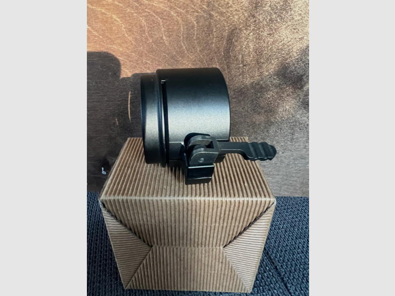 Clamp Adapter Typ-E für 56mm, M49x0,75mm für Dipol TFA und Lynx 1x53