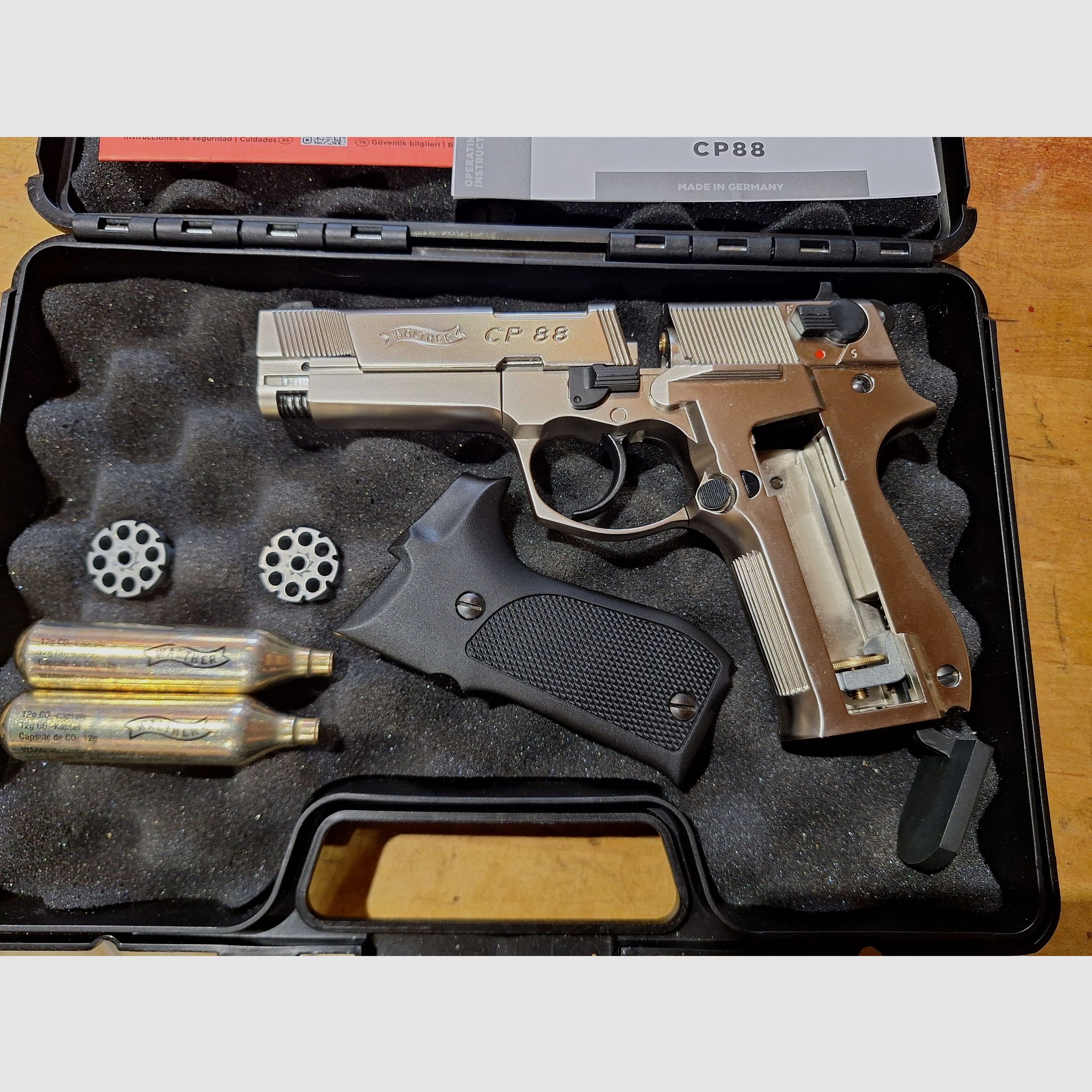 Walther CP88 Nickel (4,5 mm Diabolo) – condizioni top nella valigetta originale + accessori