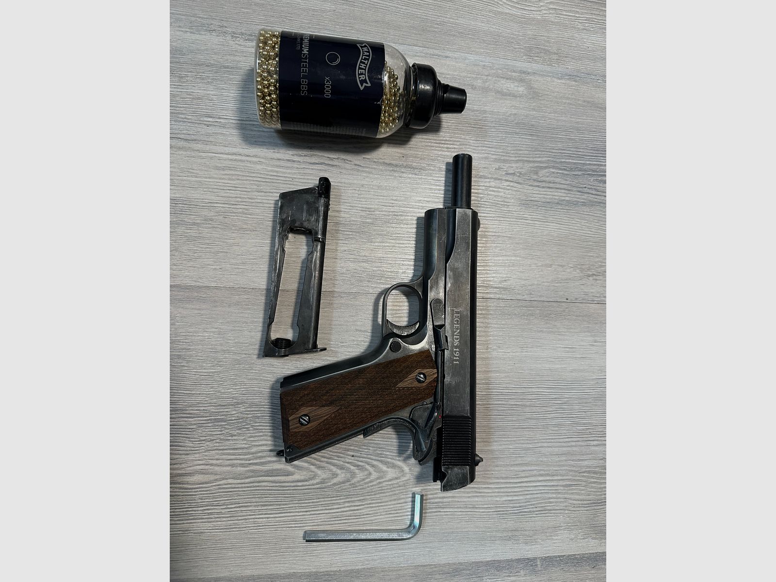 Legends 1911 Co2 Pistol Volledig metaal