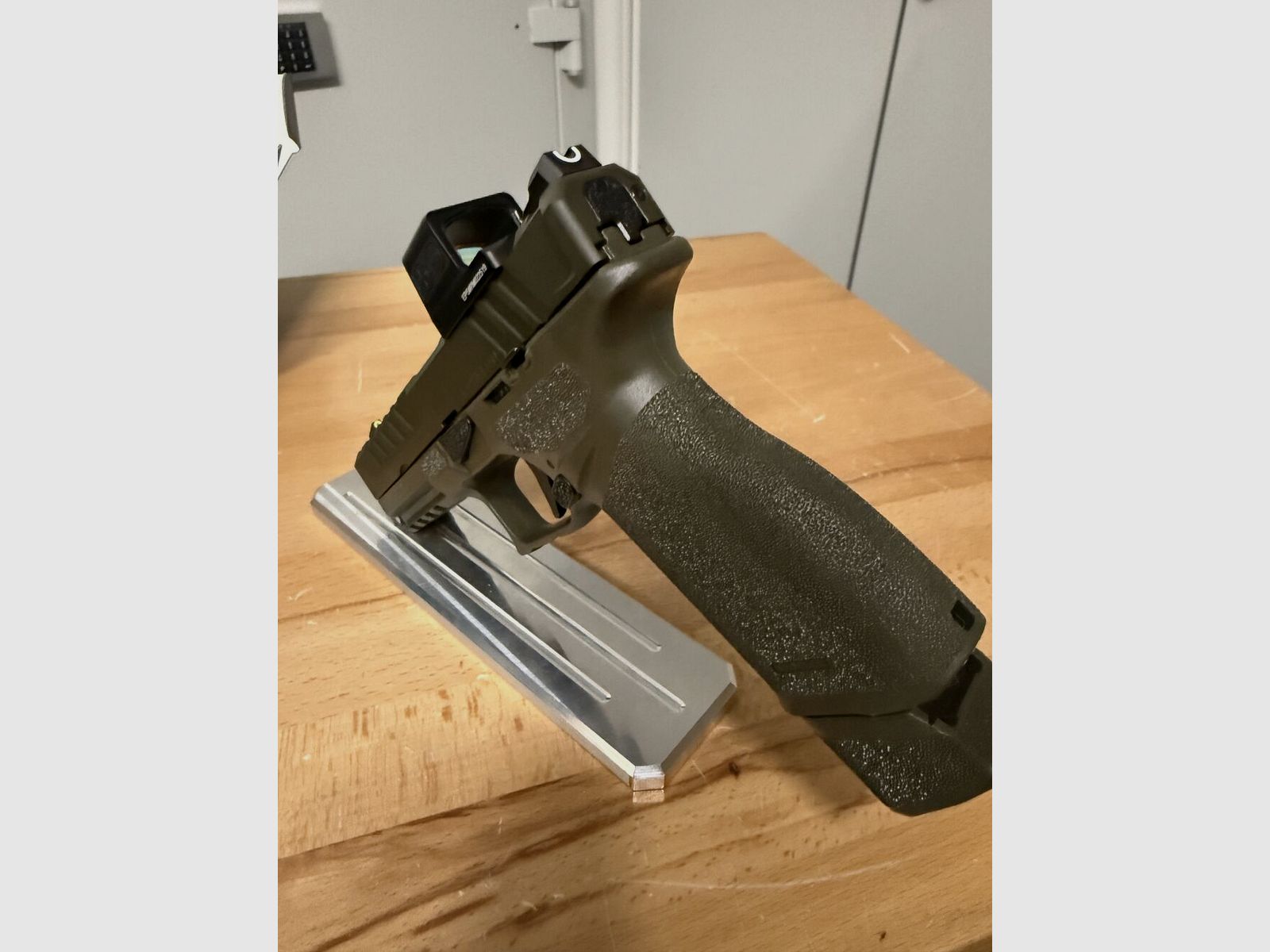 Springfield HS Echolon 9mm Luger