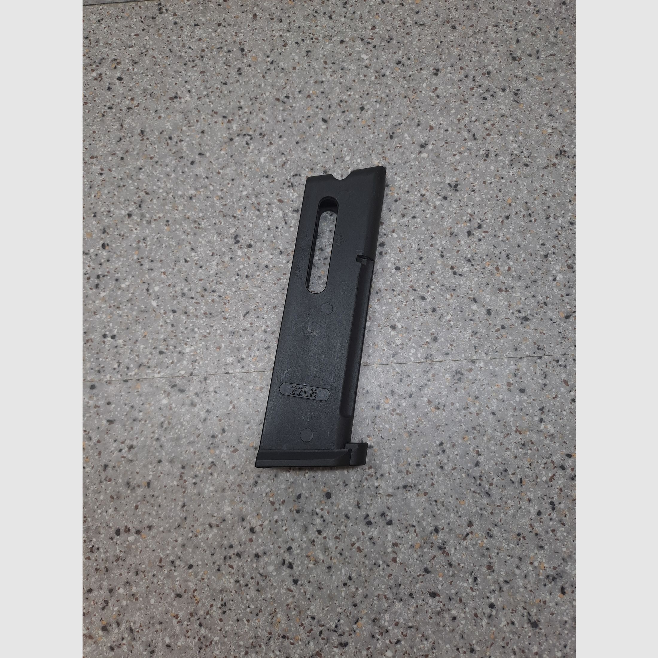 Kimber Magazin 1911 .22 lr 10RD,  keine Funktion des Schlittenfanghebels !