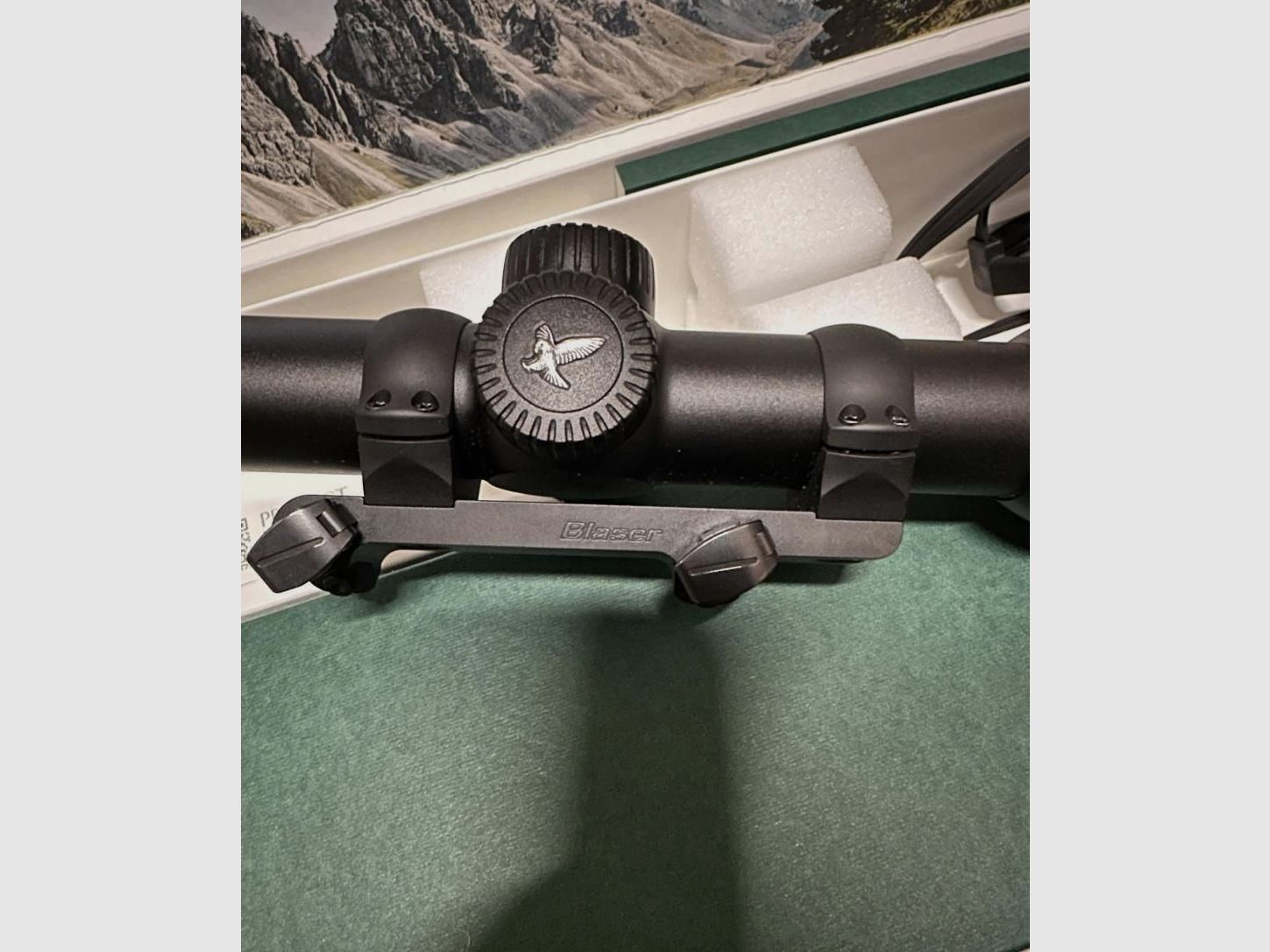 Telescopio Swarovski Z8i 1-8x24 con montaggio Blaser