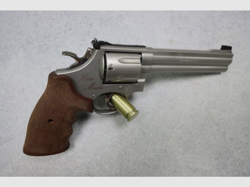 Smith & Wesson 686 Euromaster