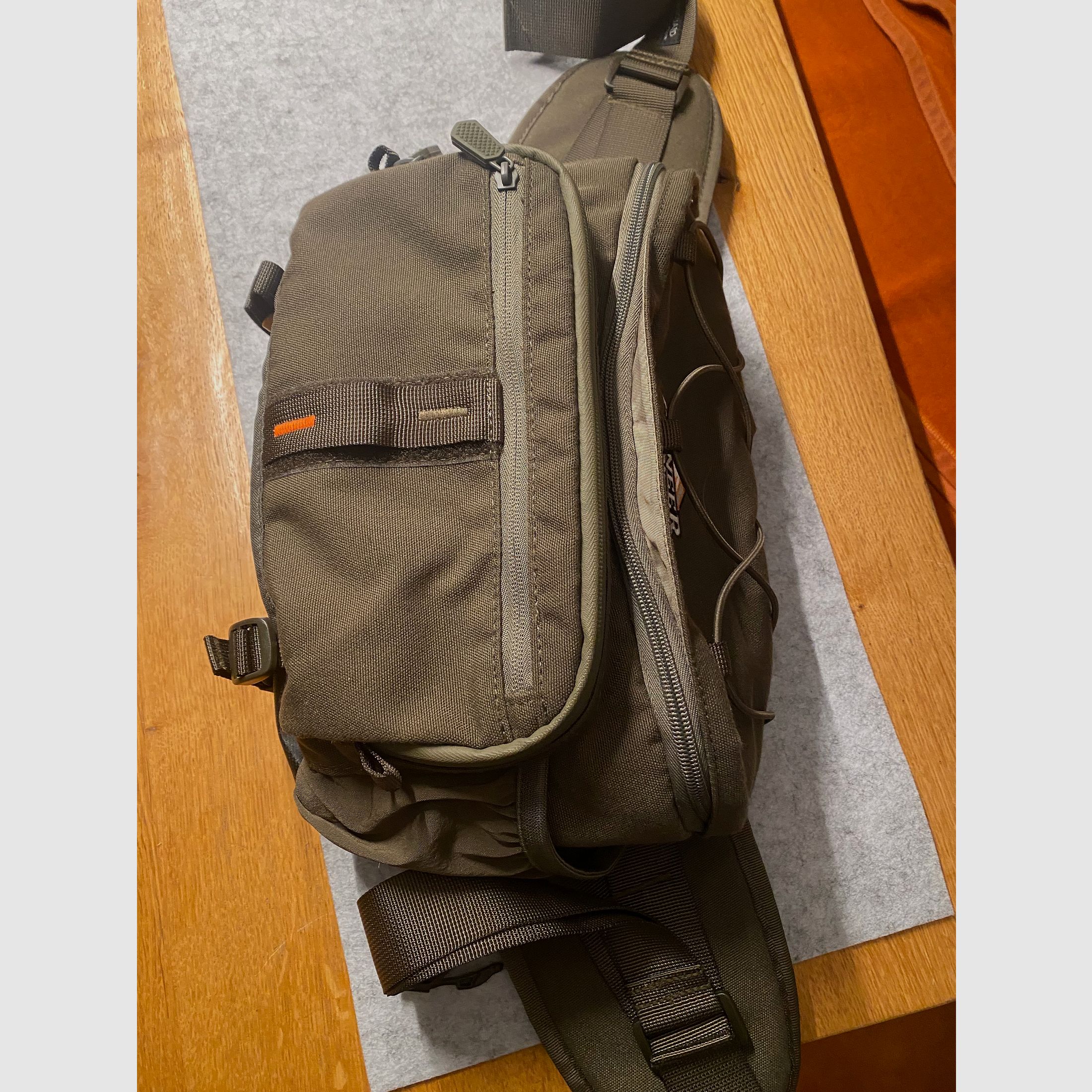 Vanguard Pioneer hip bag, image 3 of 5