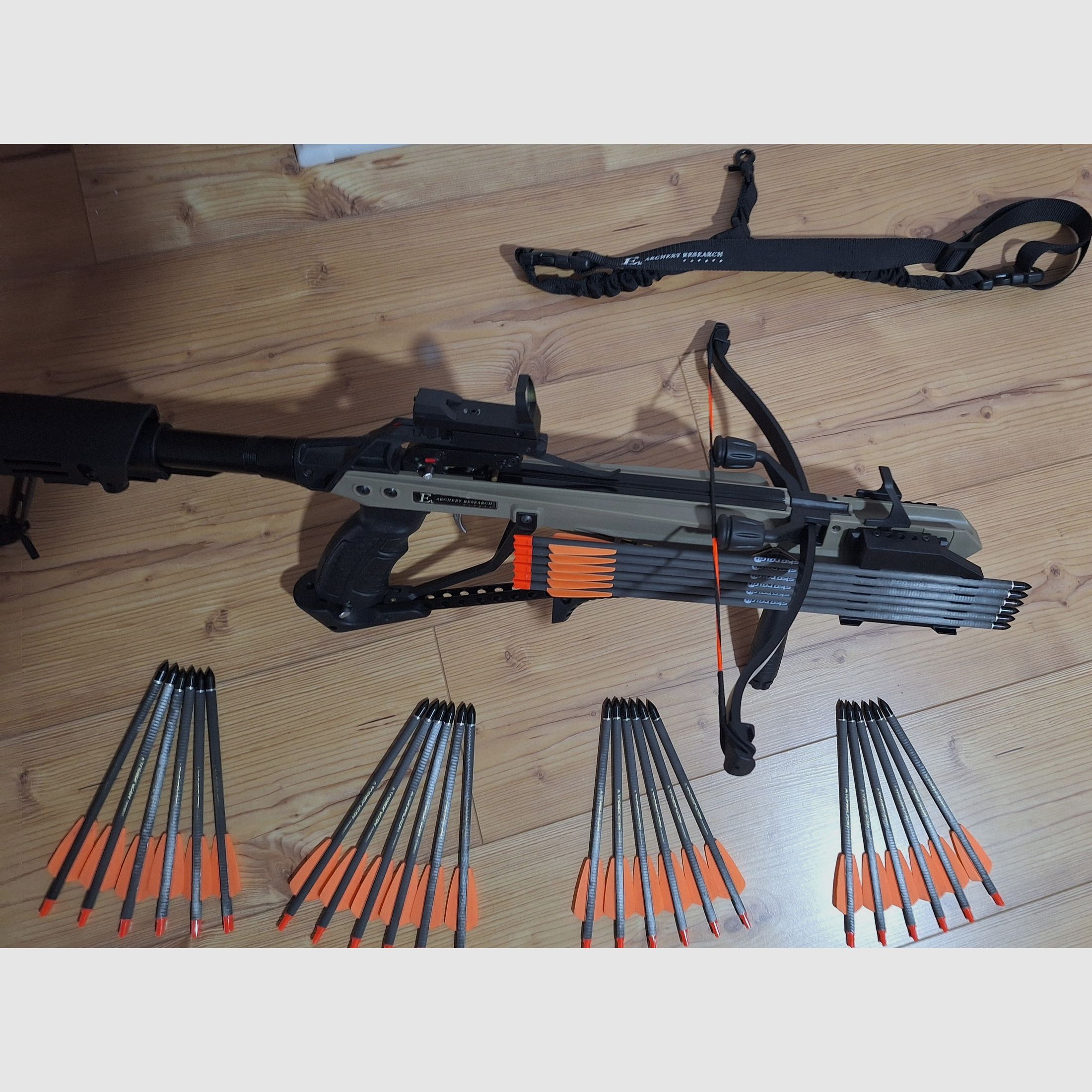 EK Archery Cobra RX