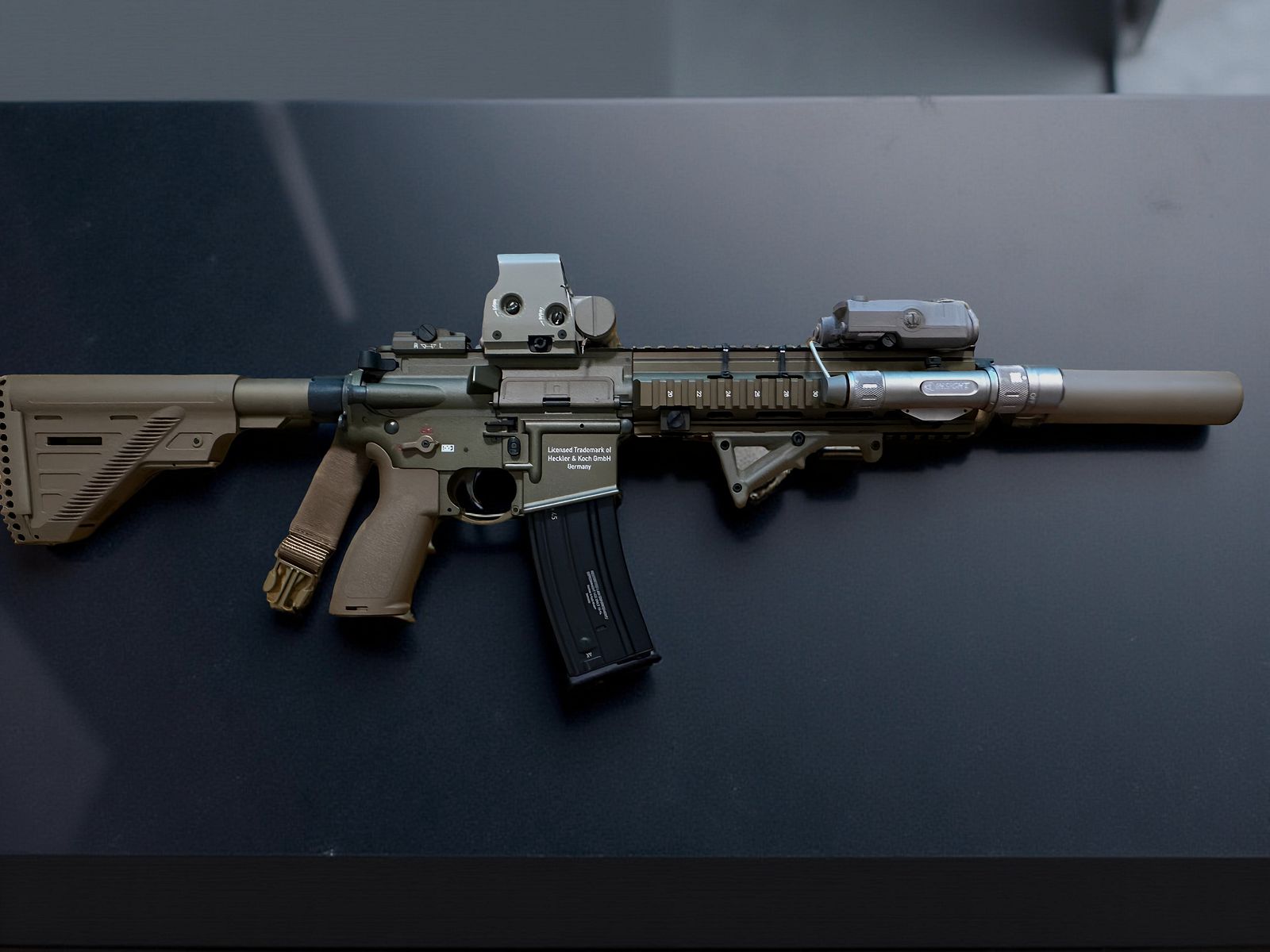 VFC HK416 Supreme (non giocato) – Full tuning + Set completo in RAL con borsa e accessori