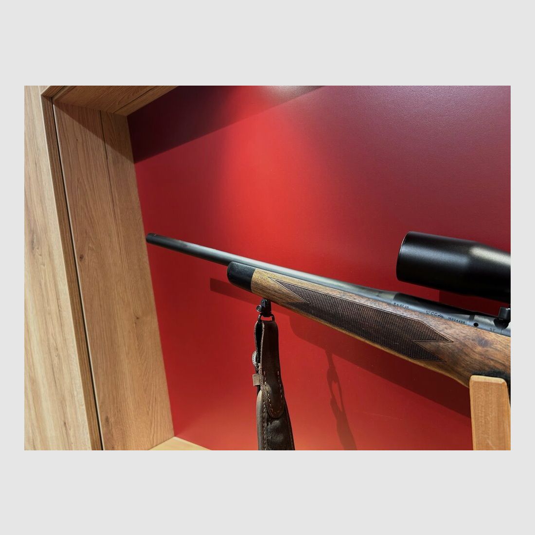 Mauser M03 HK6 incl. Leica Fortis 1.8-12x42i incl. Hausken SD