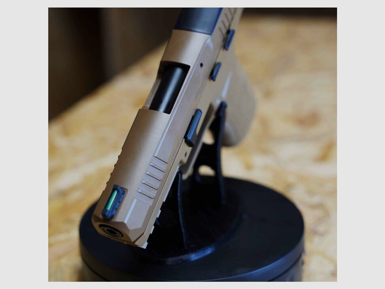 Pistole SIG Sauer P322 Coyote 22LR, Bild 3 von 6