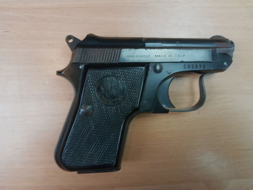 Beretta	 950 B