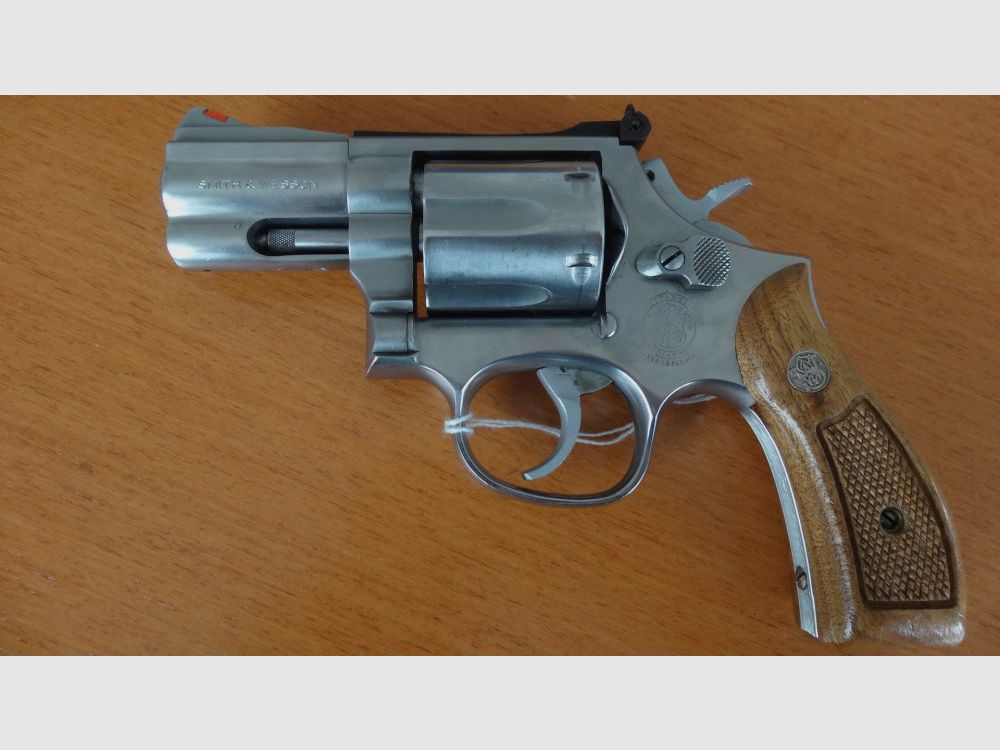 REVOLVER: M​OD. 686-1- 2,5" LAUFLÄNGE REVOLVER: M​OD. 686-1