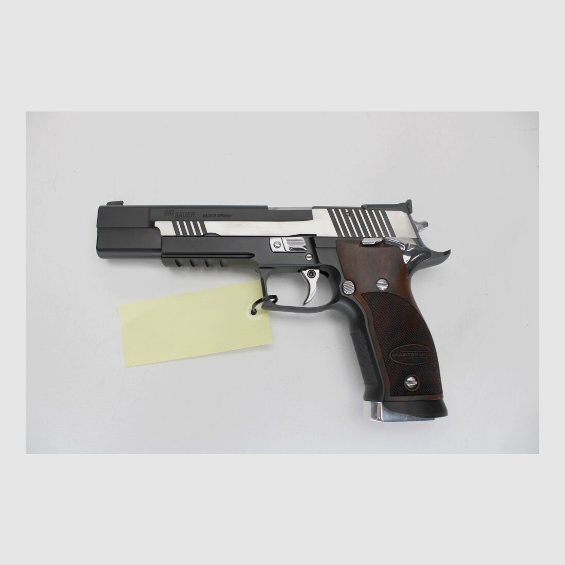 Pistola SIG Sauer P226S X-Six Nera e Bianca COME NUOVA 9mm Luger