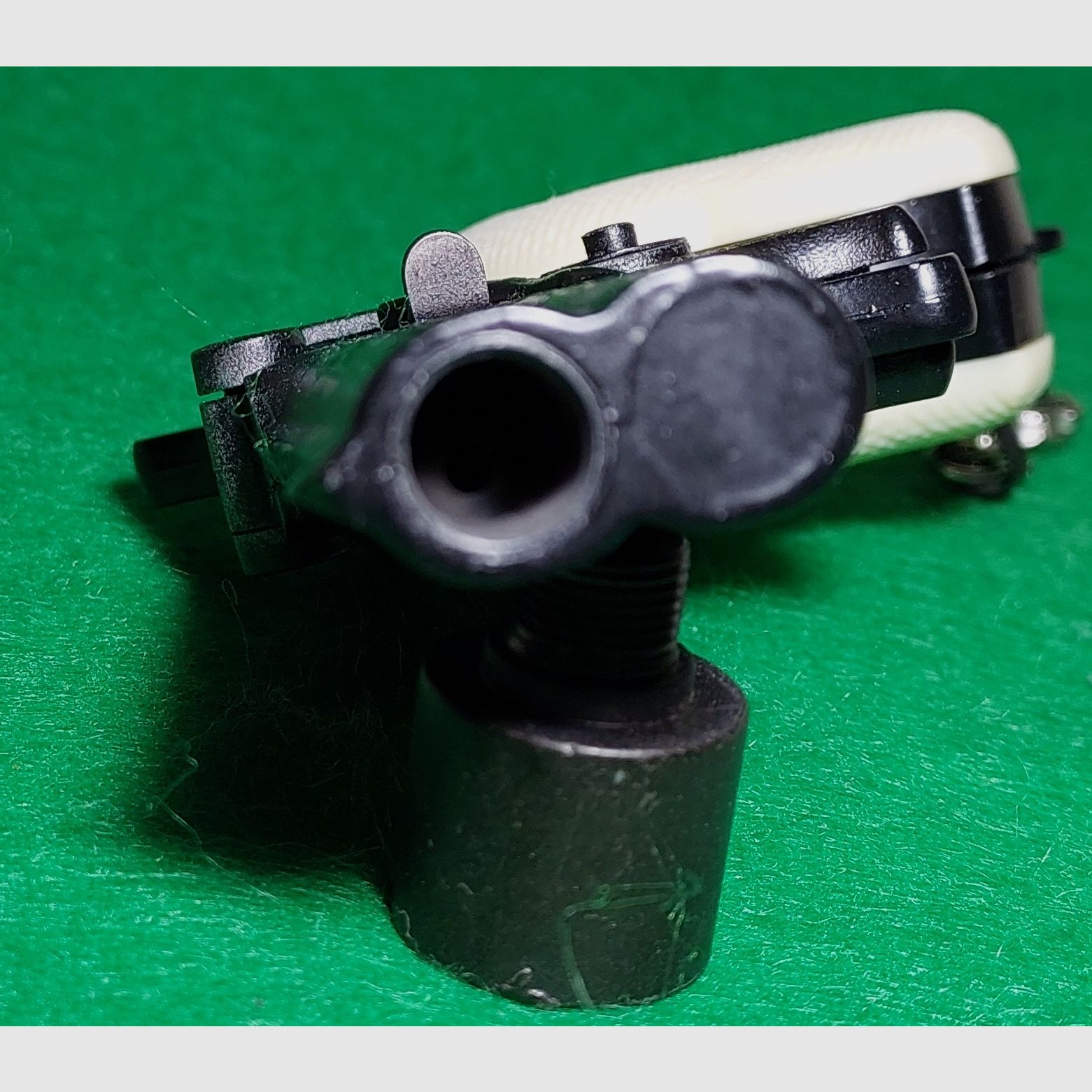 Sammlerstück Umarex Mini Derringer 6mm PTB 316