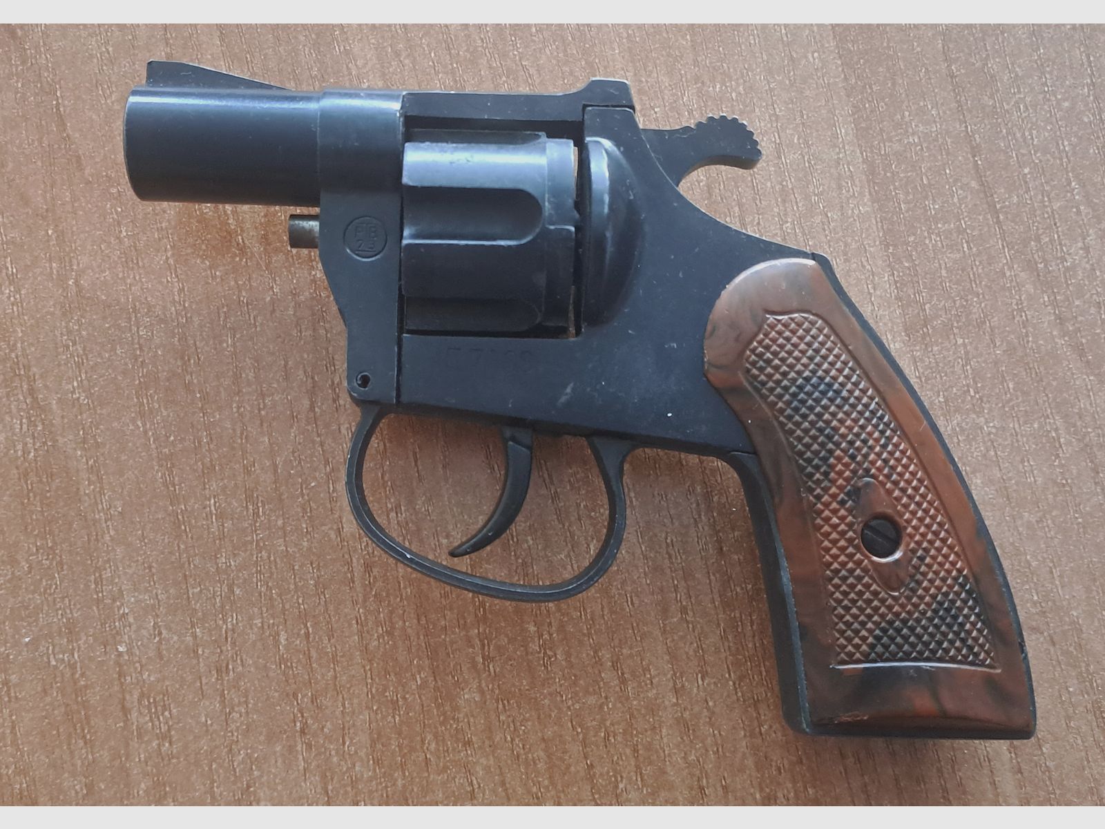 Cuno Melcher ME 70GS im Kal. 6mm Knall/ PTB 73