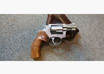 Smith & Wesson 60