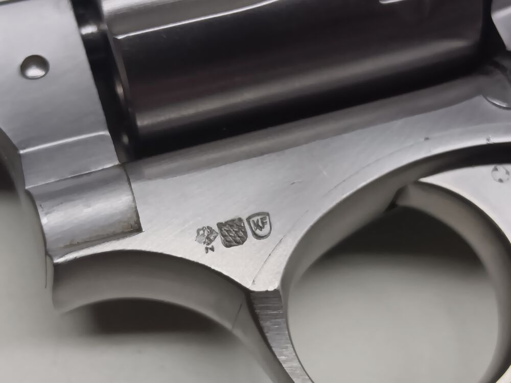 Sturm , Ruger & Co. Southport Mod. SP 101