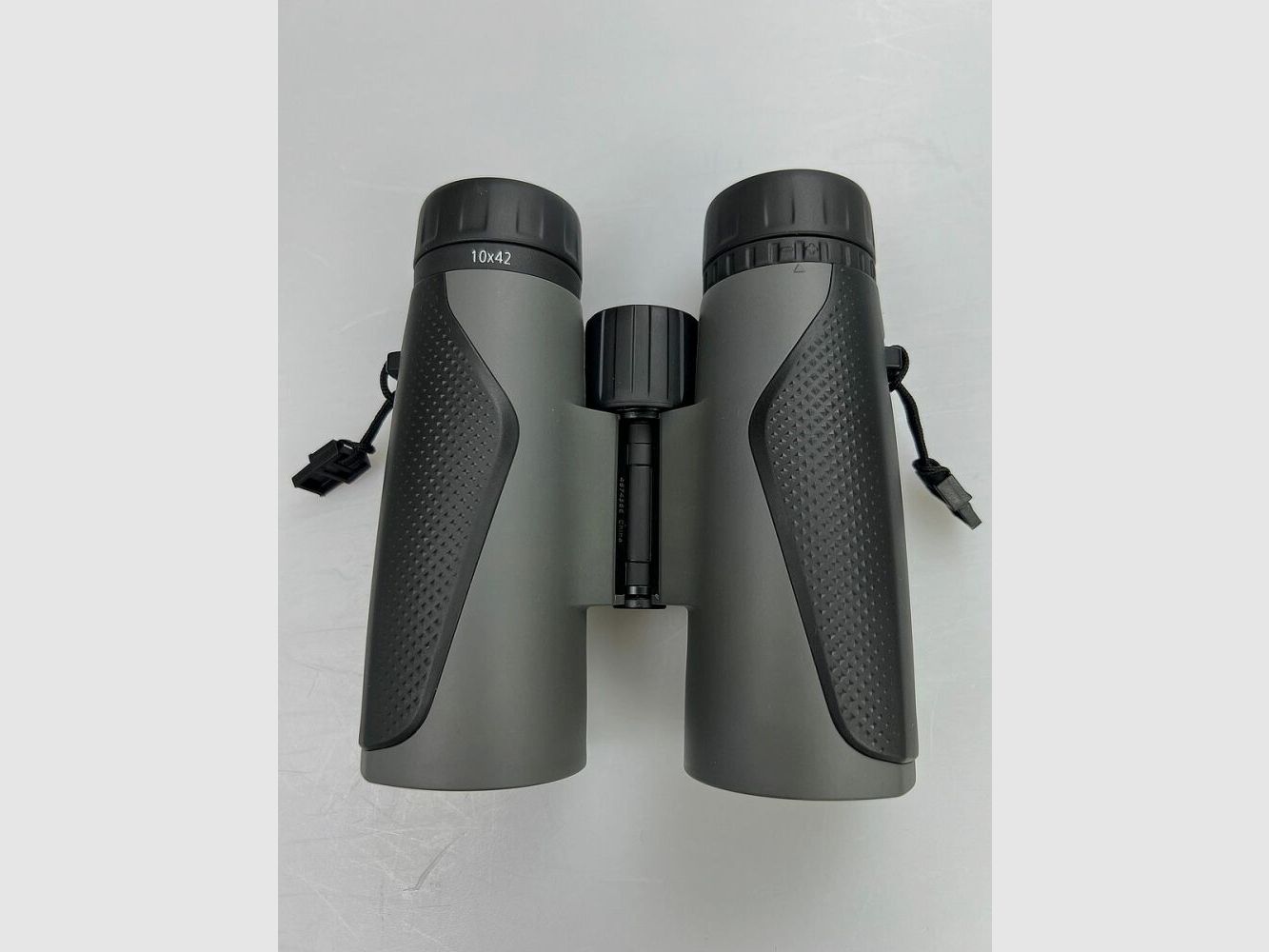 ZEISS Terra ED 10x42 grau