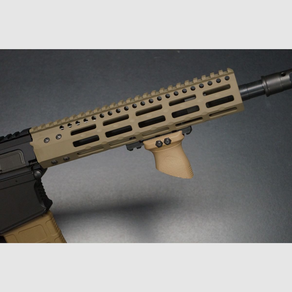 Wyssen Defence WD15 FDE, Bild 2 von 6
