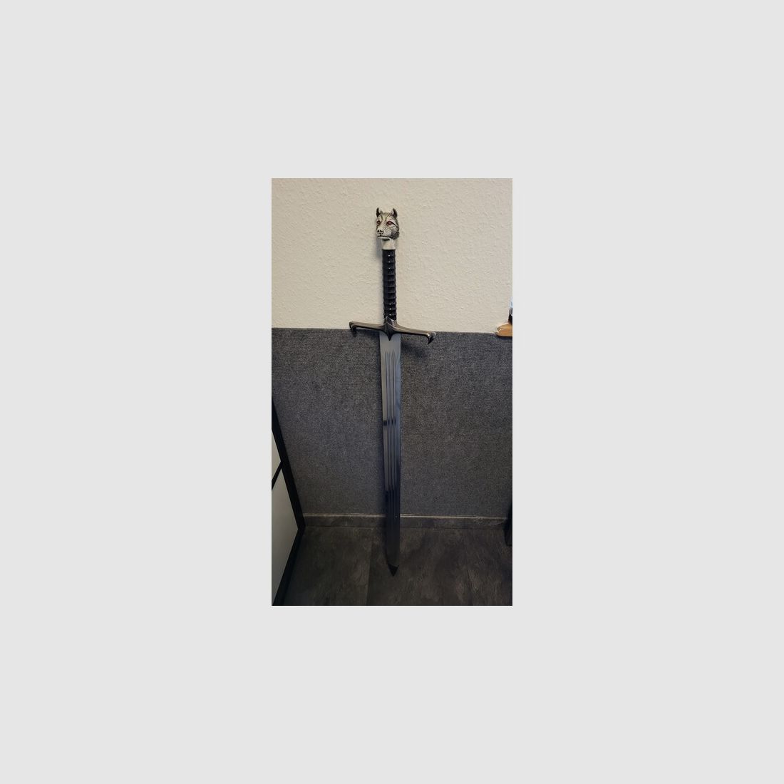 Jon Snow Longclaw Schwert – Game of Thrones – dekorative Filmreplik – mit Wandhalterung