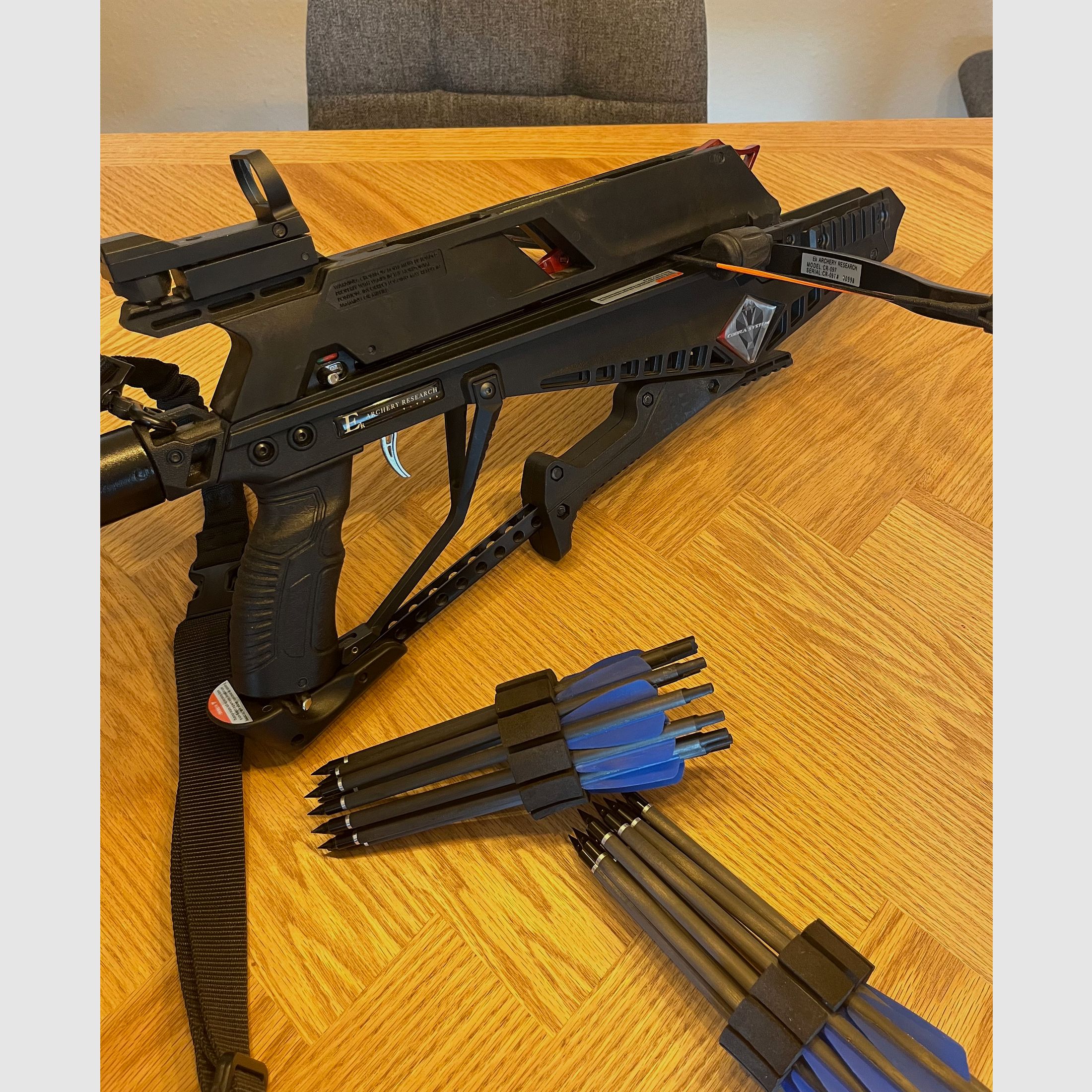 EK Archery Adder Set 130 lbs + extra bolts/packaging