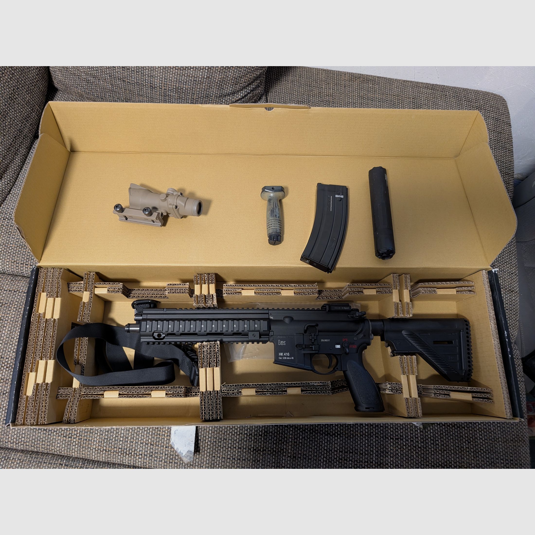 Heckler & Koch HK416 Softair – 1,6 Joule – Gaz Blow Back – avec accessoires