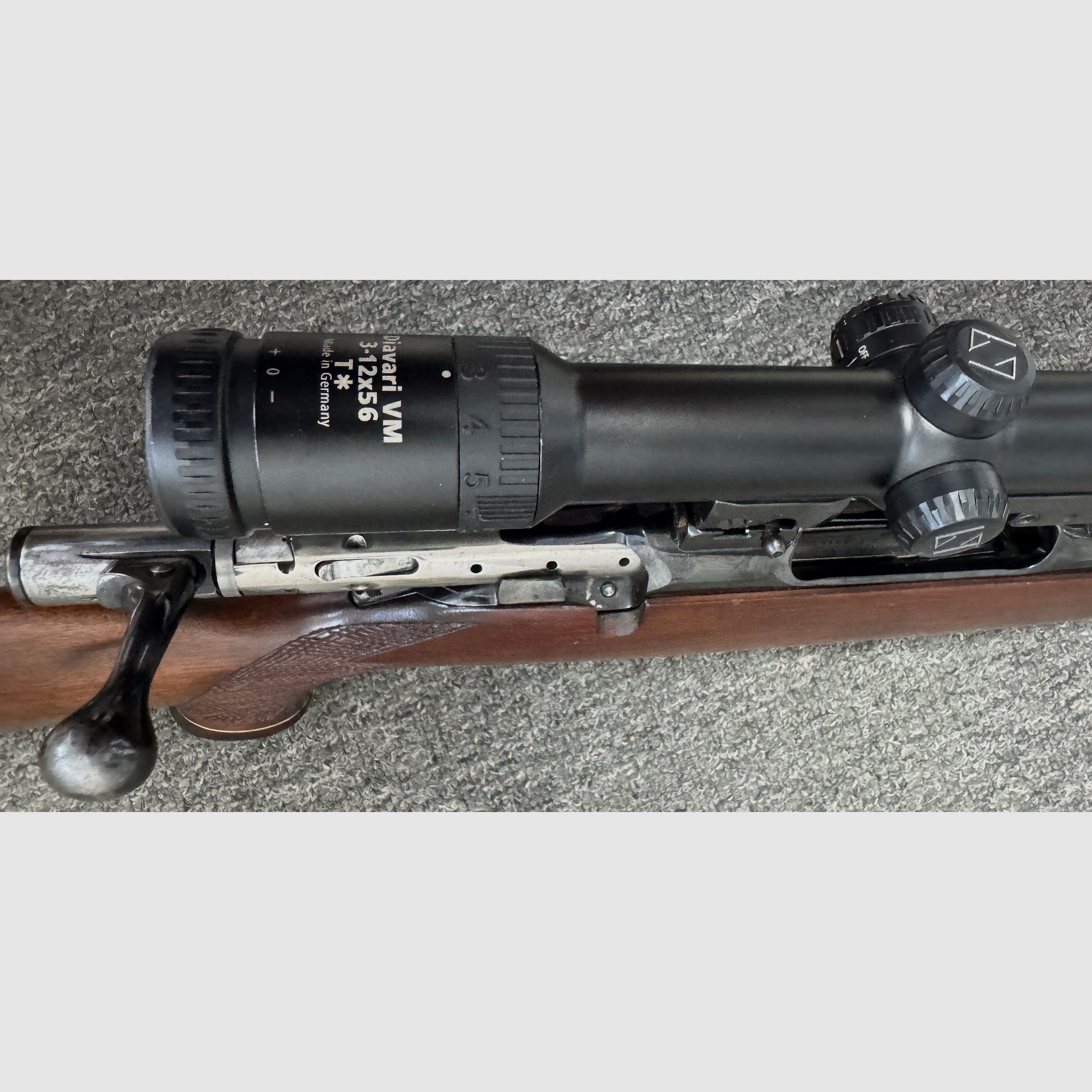Sauer 80 met Zeiss 3-12x56 & Zeiss Z-Point, M14x1