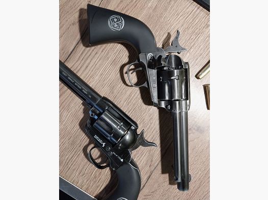 Colt Single Action Army® SAA Double Aces Duel Set - Revólver de Co2 Calibre 4,5 mm BB (P18) incluye 20 cápsulas de Co2 y 1500 BBs 4,5mm