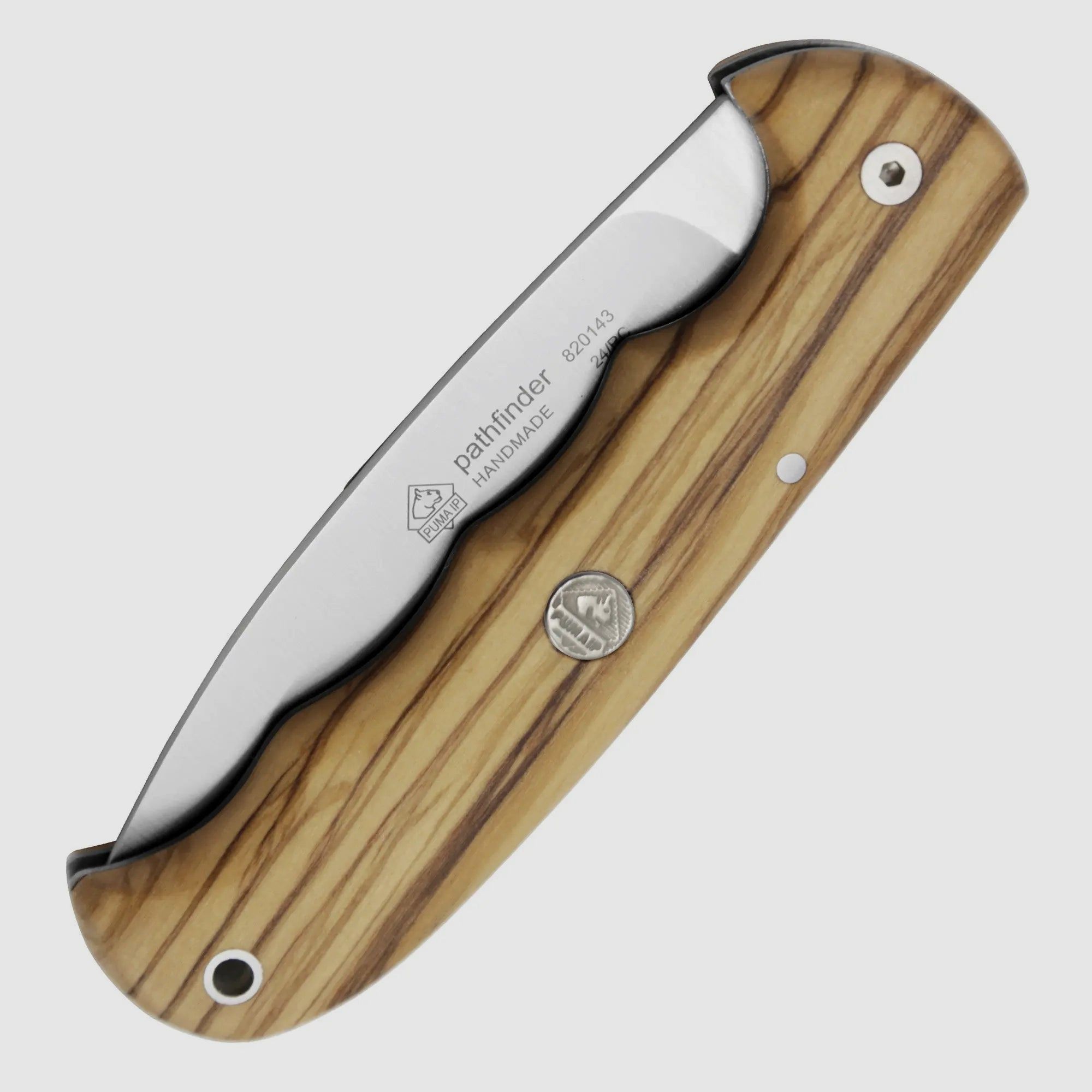 PUMA IP pathfinder, olive wood