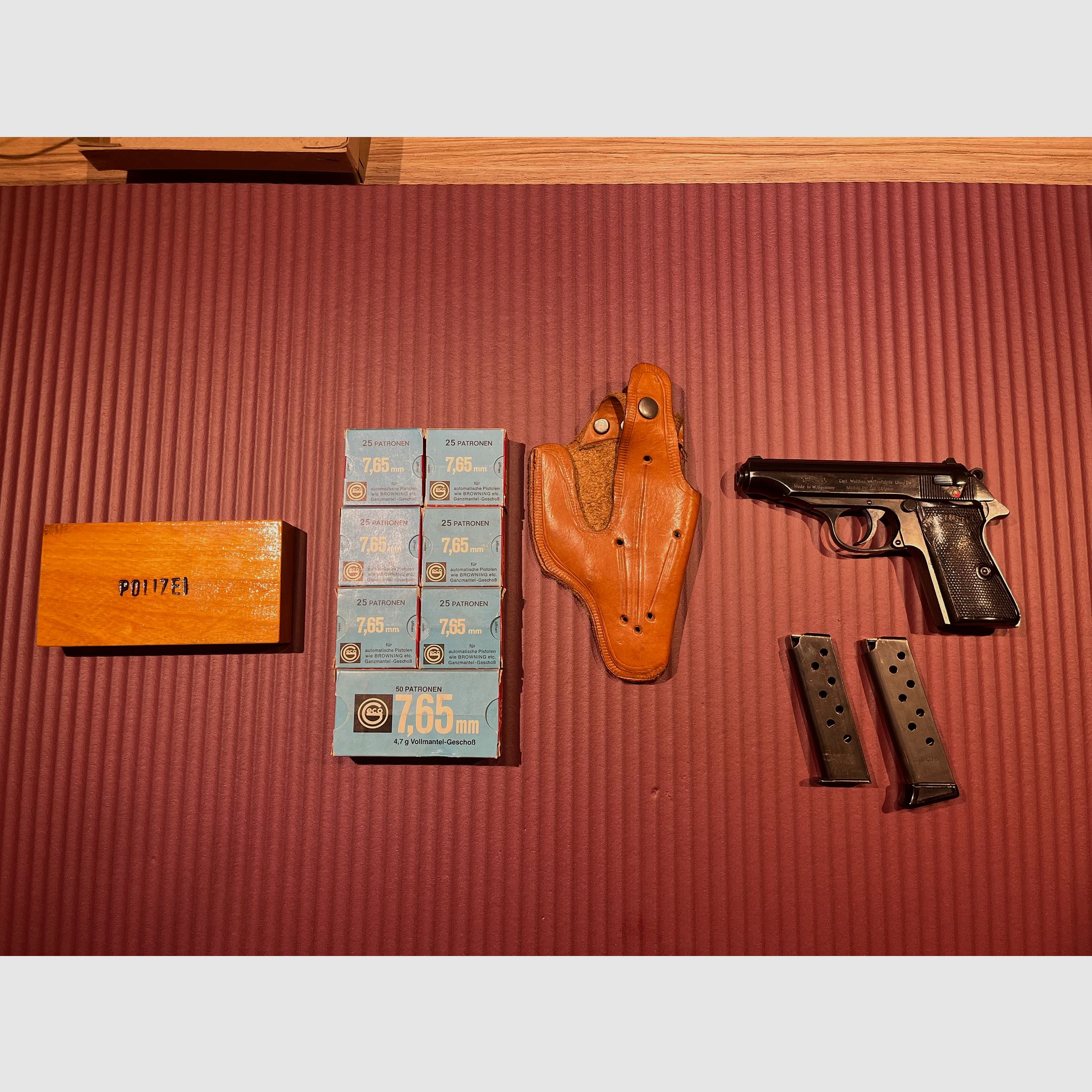 Walther PP 'Polizeipistole' 7,65mm - Set mit Munition