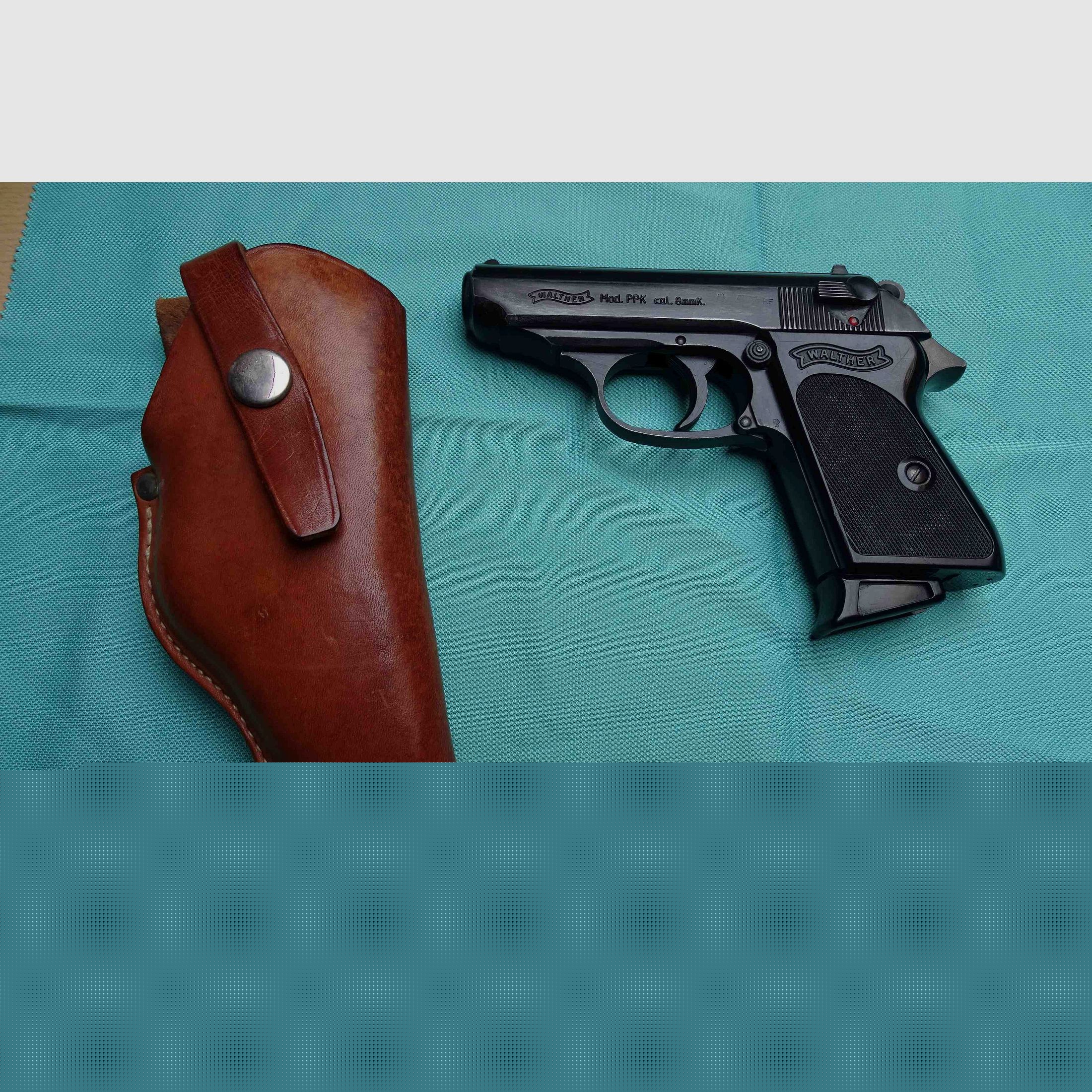Walther PPK  8 mm Gas / Schreckschusspistole  PTB 502