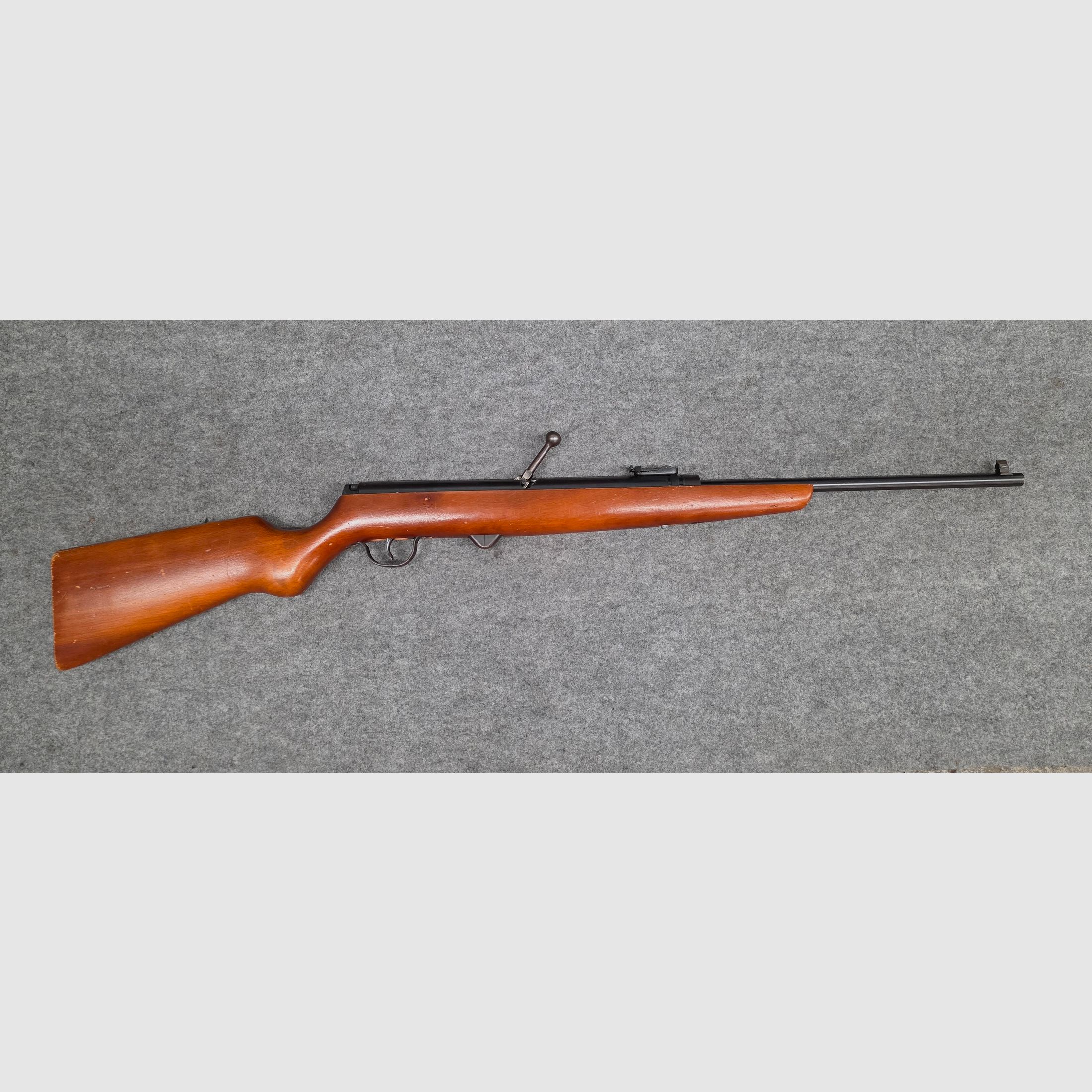 4.) Haenel 310 z standardowym spustem, ładowany powtarzalnie, karabin pneumatyczny 4.4mm