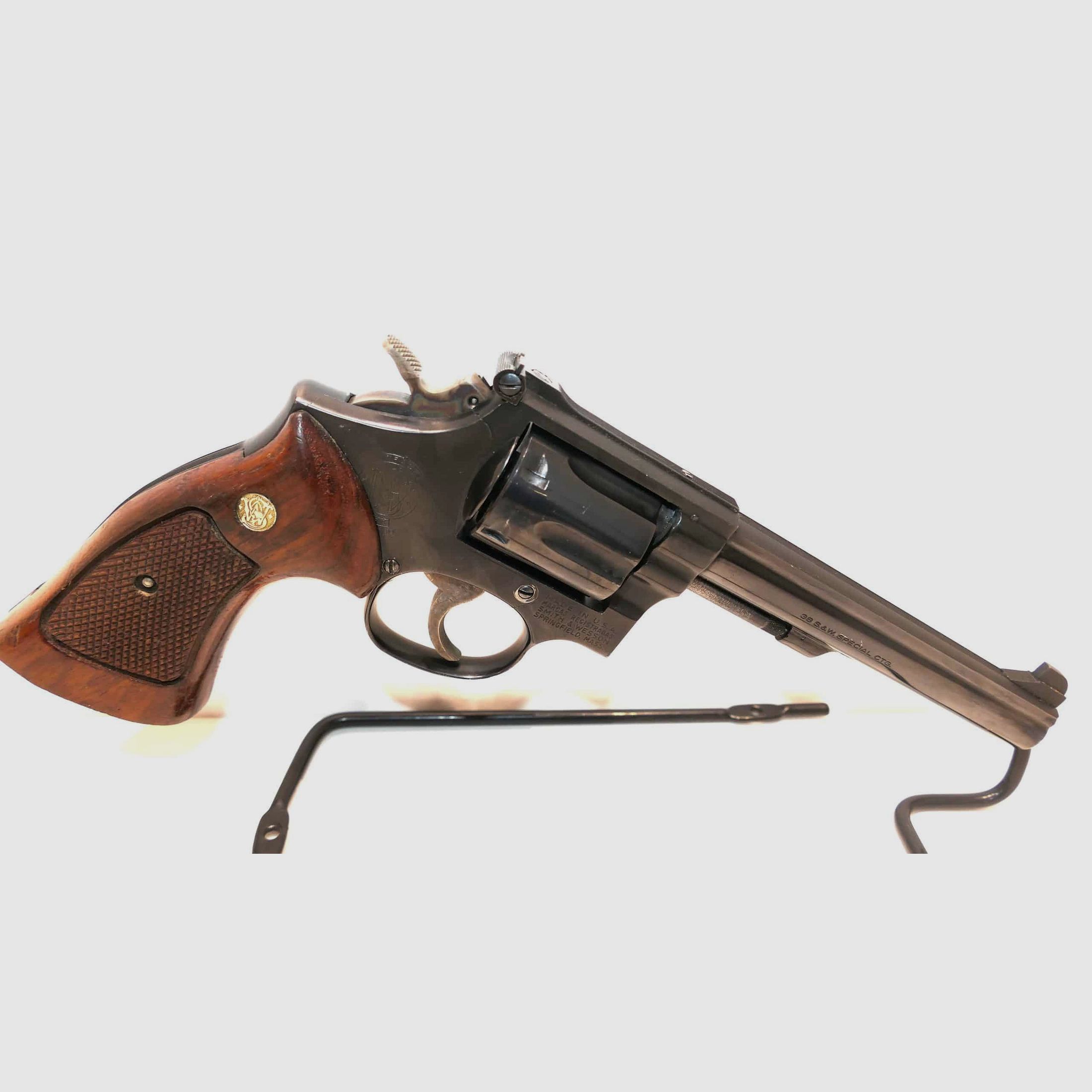 REVOLVER SMITH EN WESSON K38 15-4 6" KAL.38 SPECIAL - gebruikt, afbeelding 1 van 5