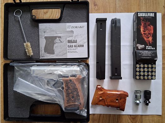 Zoraki 914 chrome (PTB-972), wooden grip panels, 2 spare magazines (like new, unfired)