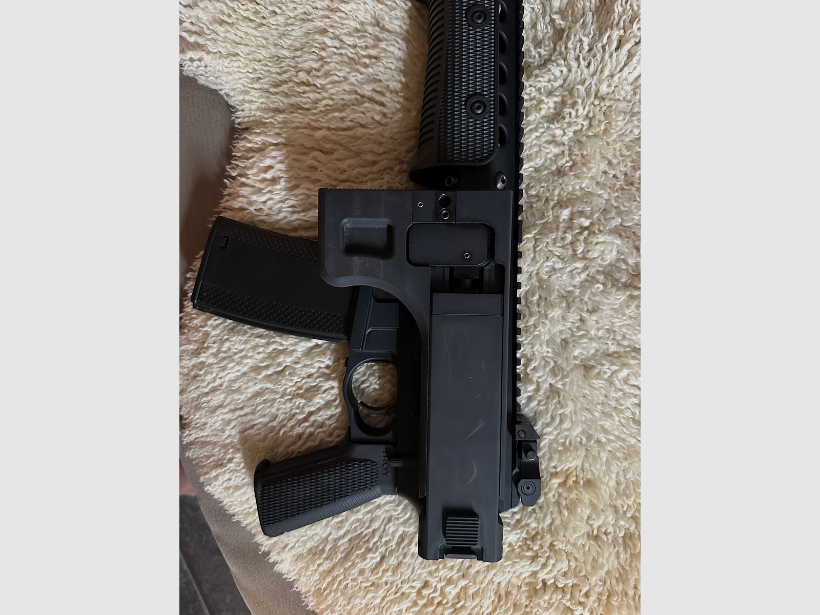 TROY PAR  Pump Action Rifle 223 Rem