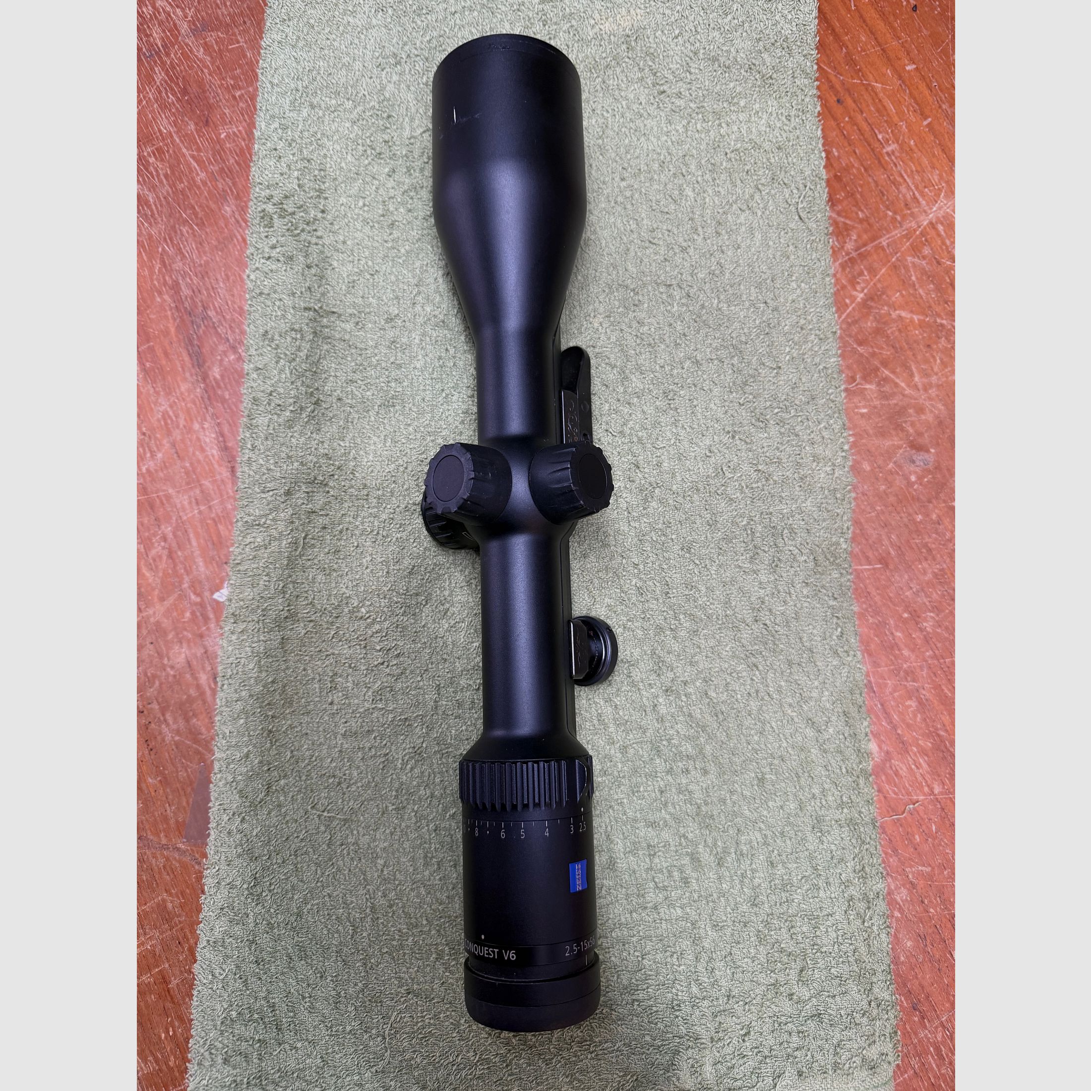 Zeiss Conquest V6 2,5-15x56 mit Schiene 