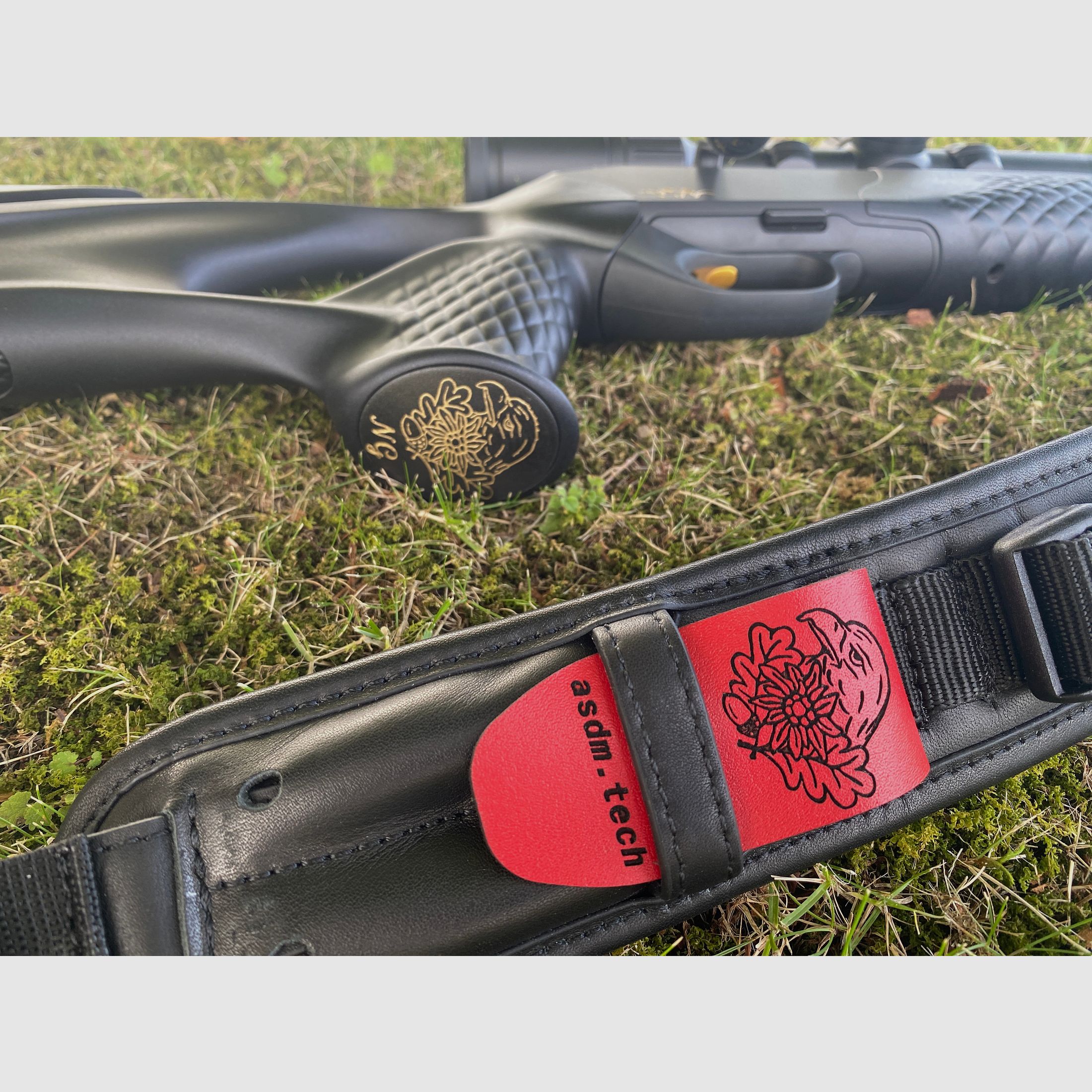 Blaser R8 Schaft / Lochschaft