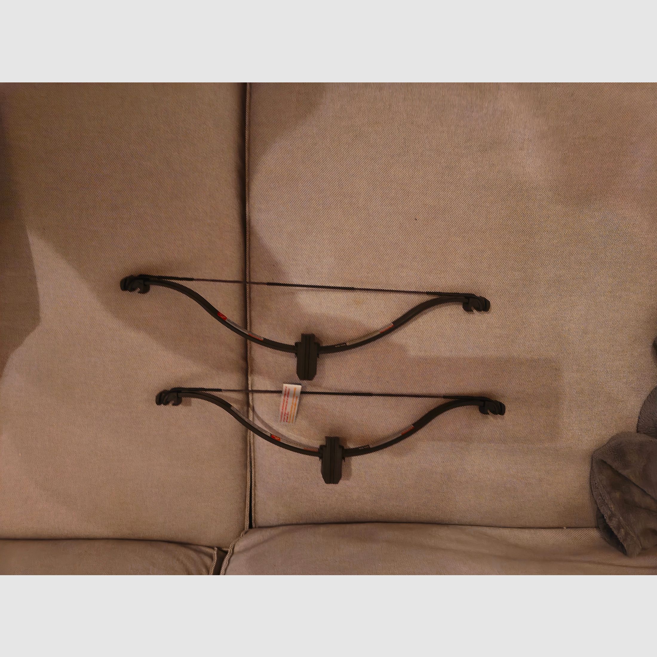 EK Achery Vlad con arcos de 60 y 90 libras