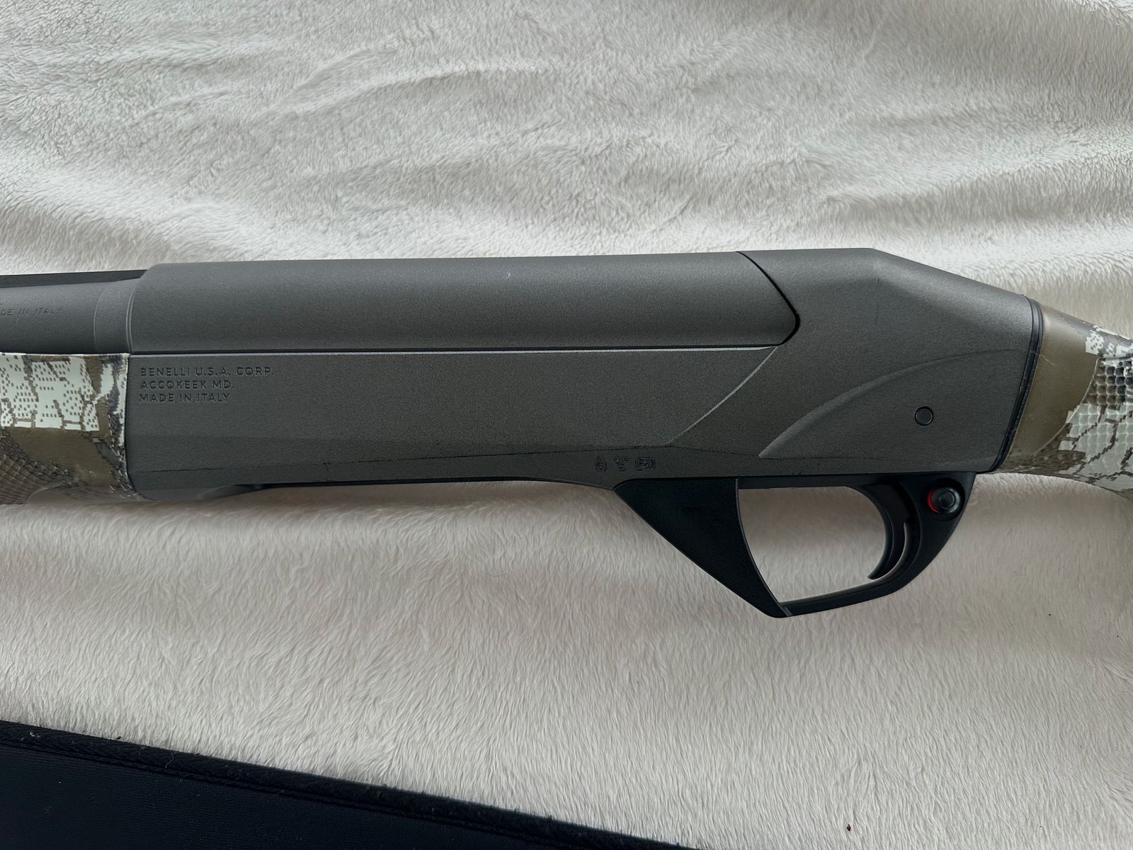 Benelli Super Black Eagle 3 - Cerakote Tungsten - Rarität - Selbstladeflinte in 12/70 - 12/76 - 12/89 - NEUWERTIG !