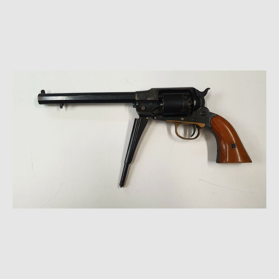 Hege Uberti percussion revolver Hege Uberti Mod. 1858 New Army .44