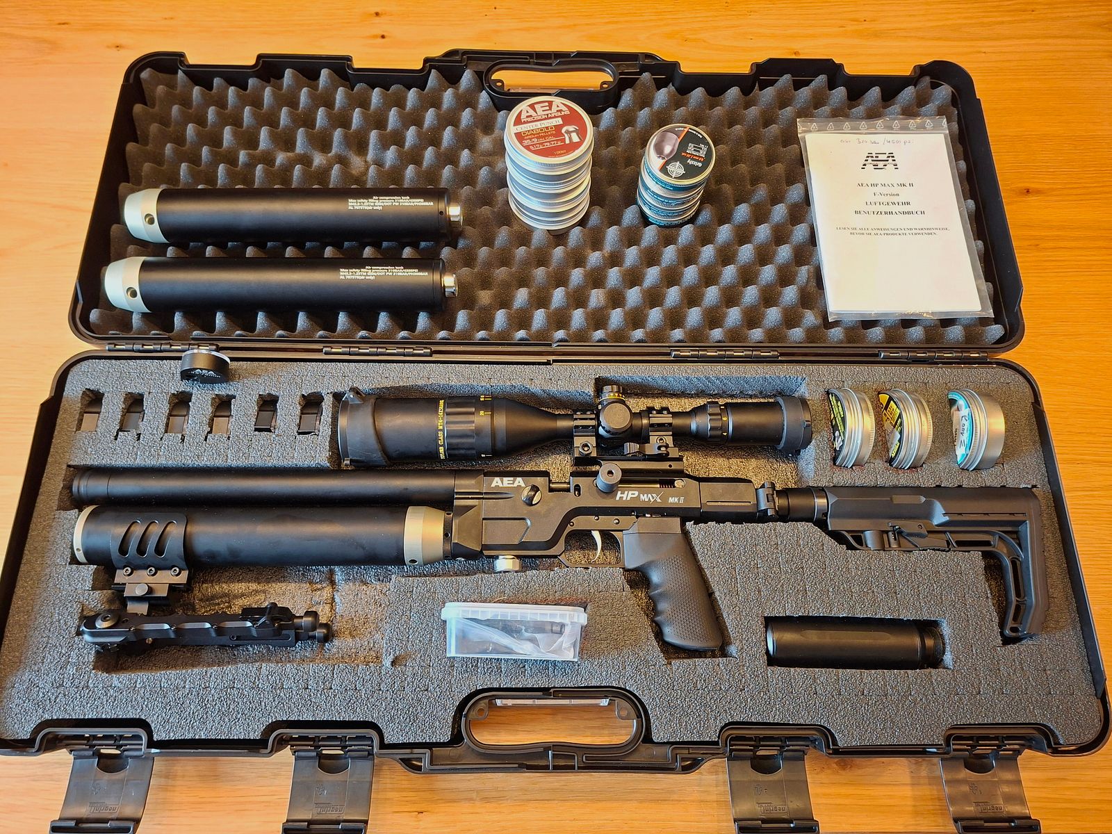 AEA HP Max Mk2 incl. a lot of accessories. 9mm