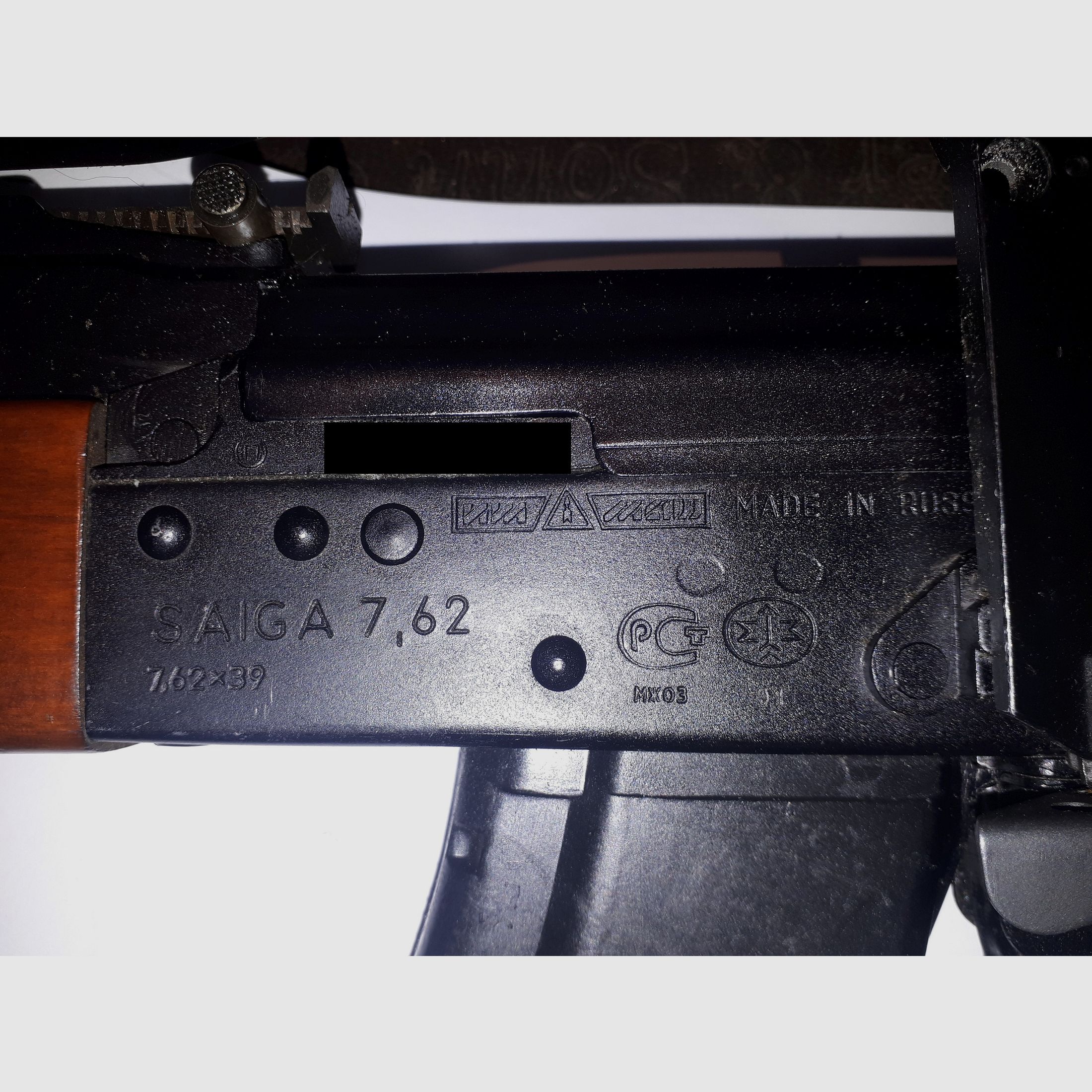 Saiga Halbautomat im Kaliber 7,62x39, zivile Ausführung der AK 47.