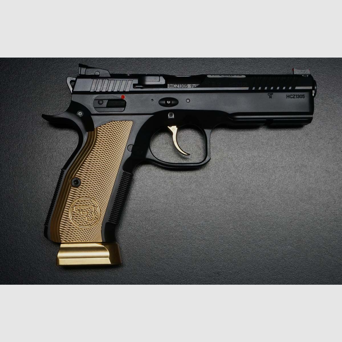 CZ SHADOW 2 OR Golddigger, image 1 sur 5