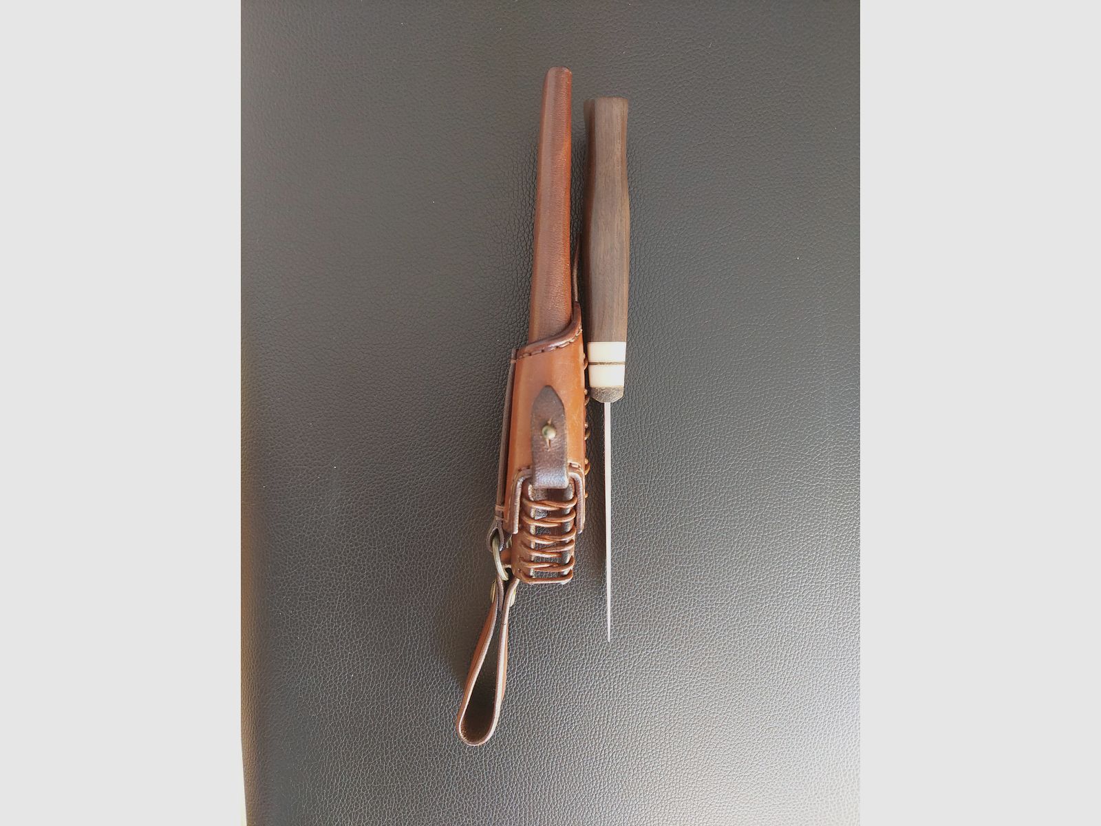 Handcrafted knife made from powder metallurgical Elmax steel, made as a one-off piece.