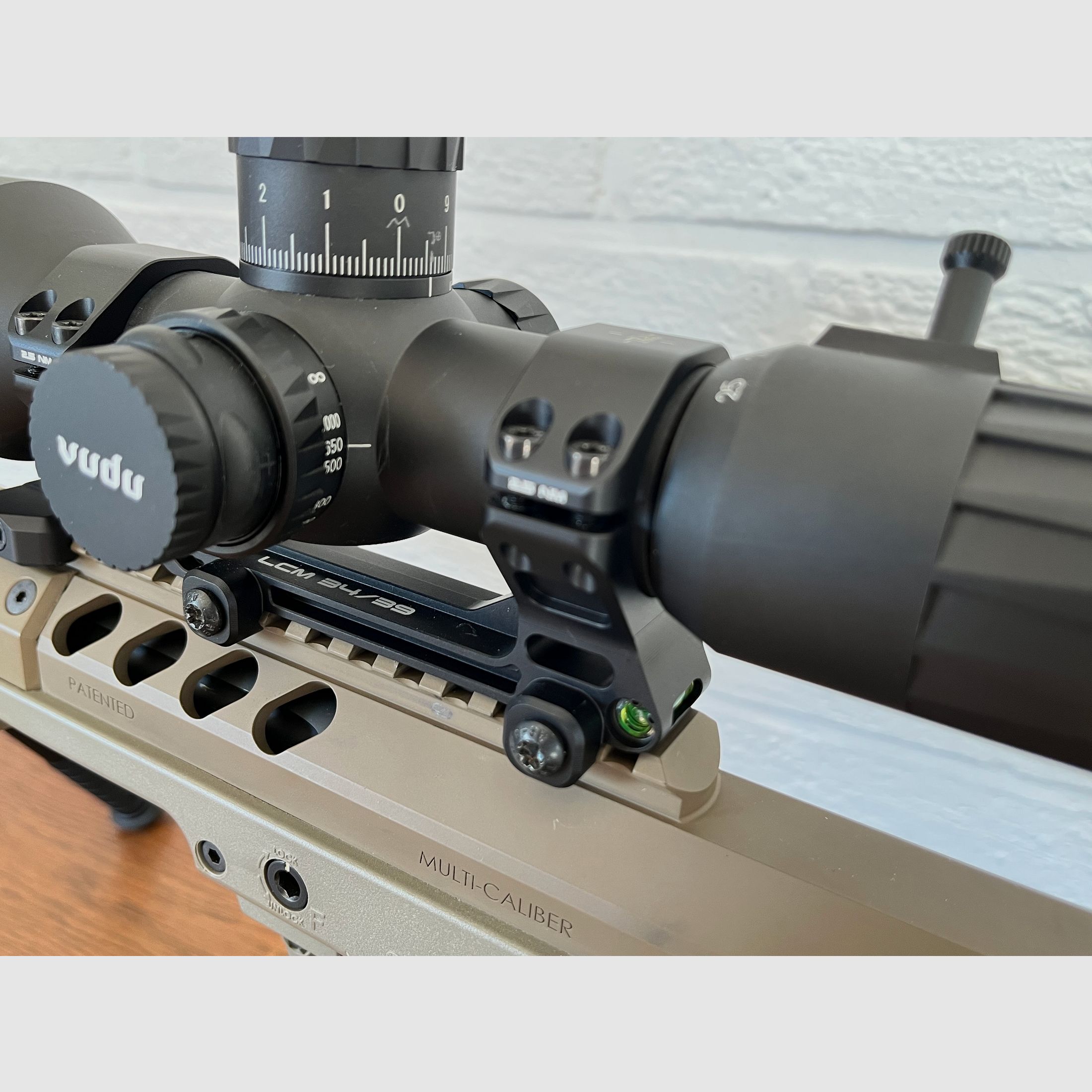 DESERT TECH SRS A2 (Covert) .308 Win + verwisselsysteem 6,5 mm Creedmoor + EoTech Vudu