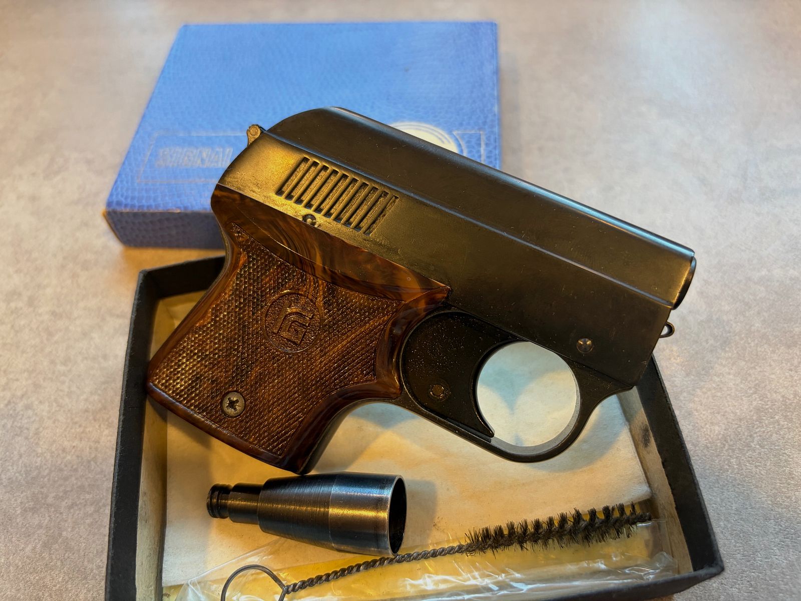 Very well preserved Röhm RG3 in original packaging