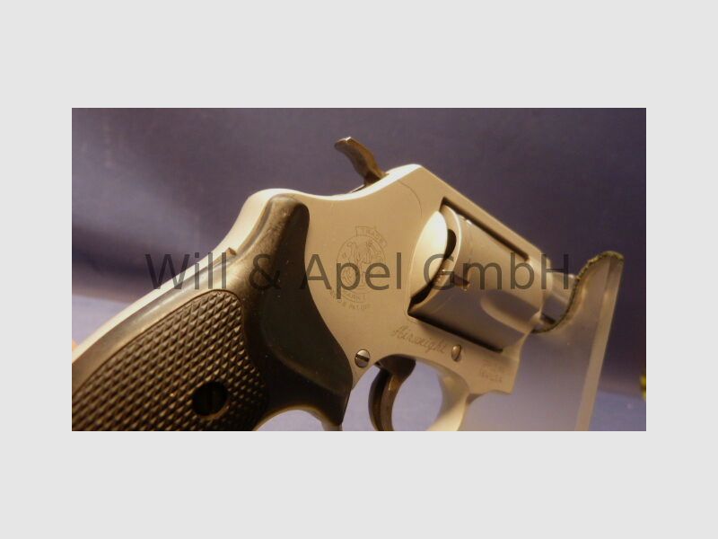 Smith & Wesson M637-2