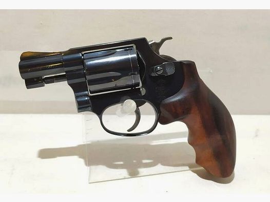 Smith&Wesson	 36