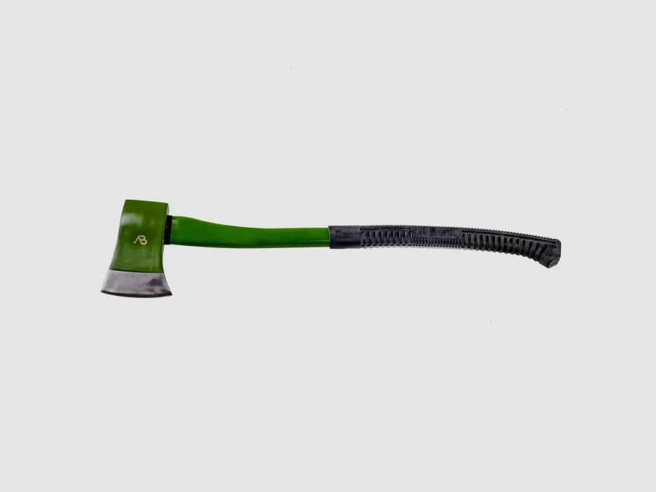 Hacha 70cm, acero, mango de fibra de vidrio, empuñadura de goma antideslizante, verde / negro - con funda