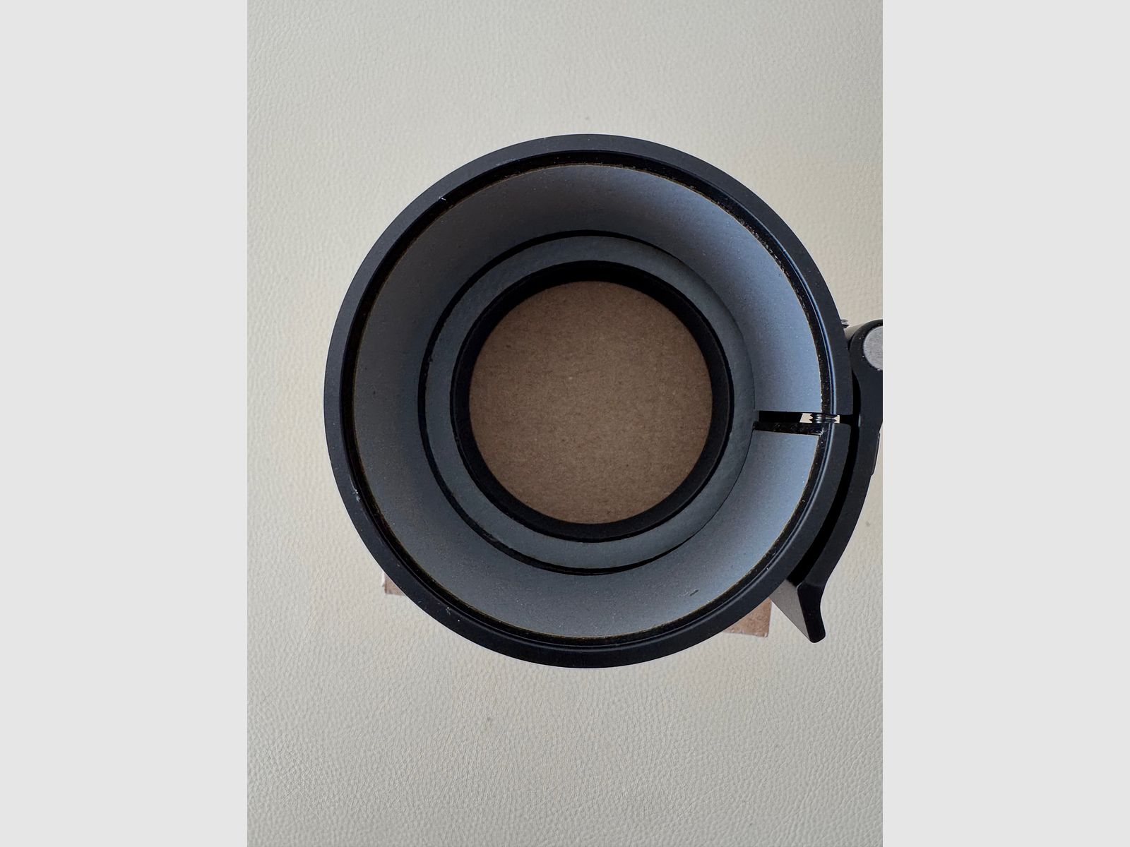 Adapter zaciskowy do kamery termowizyjnej