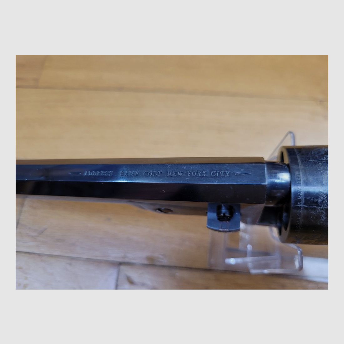Muy bonito Colt 1851 Navy – Colt de 2ª generación Tipo II – Cal. .36 – Nunca disparado – Acabado perfecto – Todas las marcas conformes – Estuche con todos los accesorios originales completos – TBE +, imagen 18 de 29